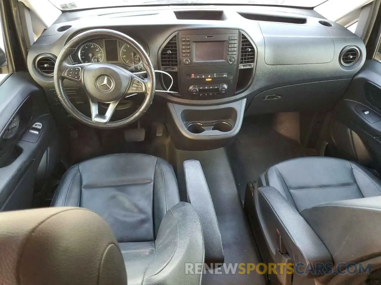 8 Photograph of a damaged car WD4PG2EE8K3545252 MERCEDES-BENZ METRIS 2019