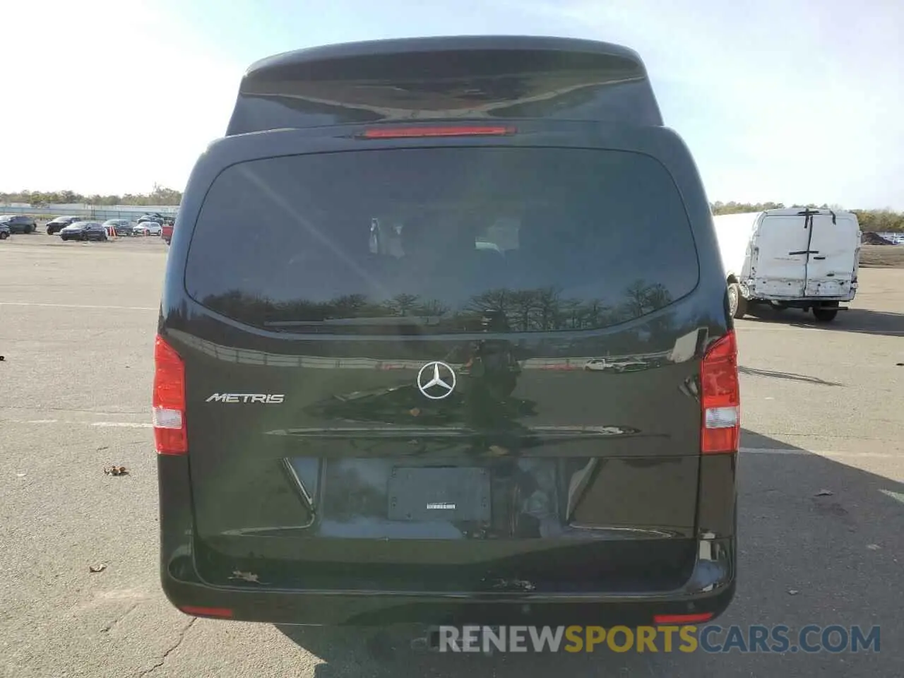6 Photograph of a damaged car W1WV0FEY2L3762177 MERCEDES-BENZ METRIS 2020