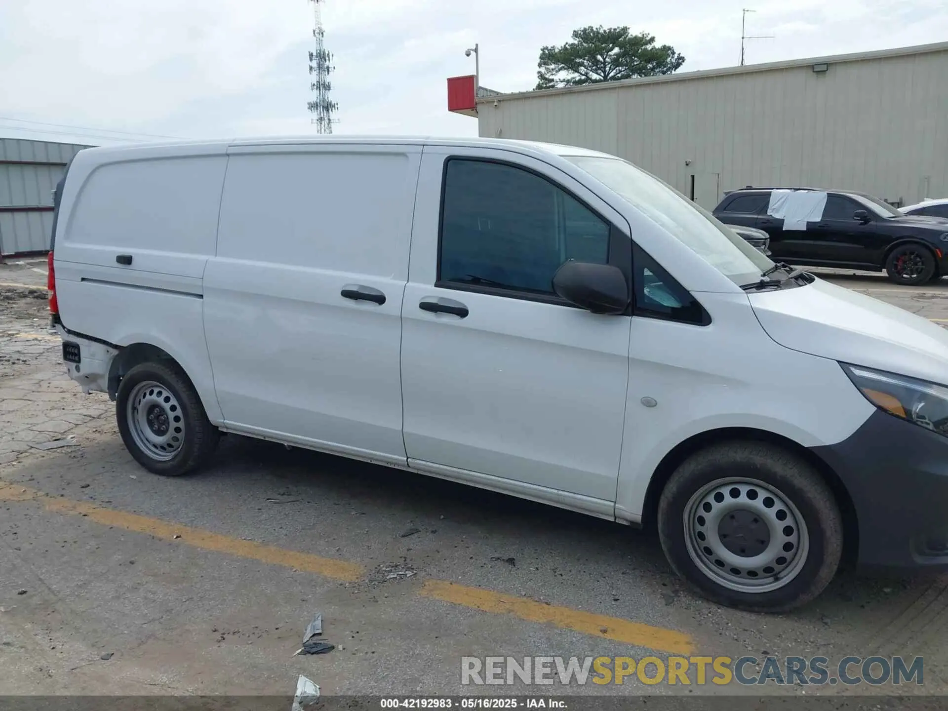 13 Фотография поврежденного автомобиля W1YV0BEY3L3725672 MERCEDES-BENZ METRIS 2020