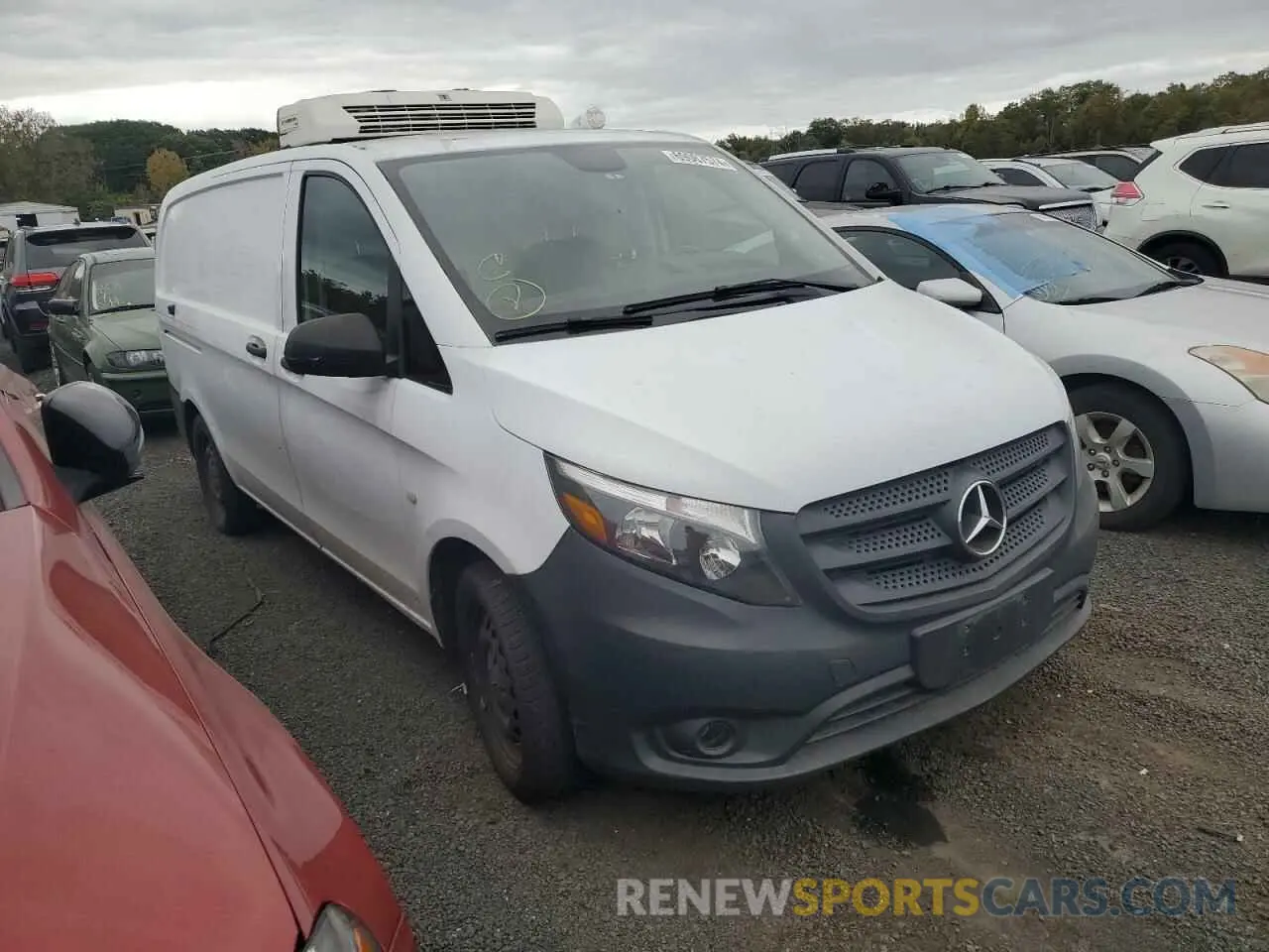4 Photograph of a damaged car WD3PG2EAXL3640351 MERCEDES-BENZ METRIS 2020
