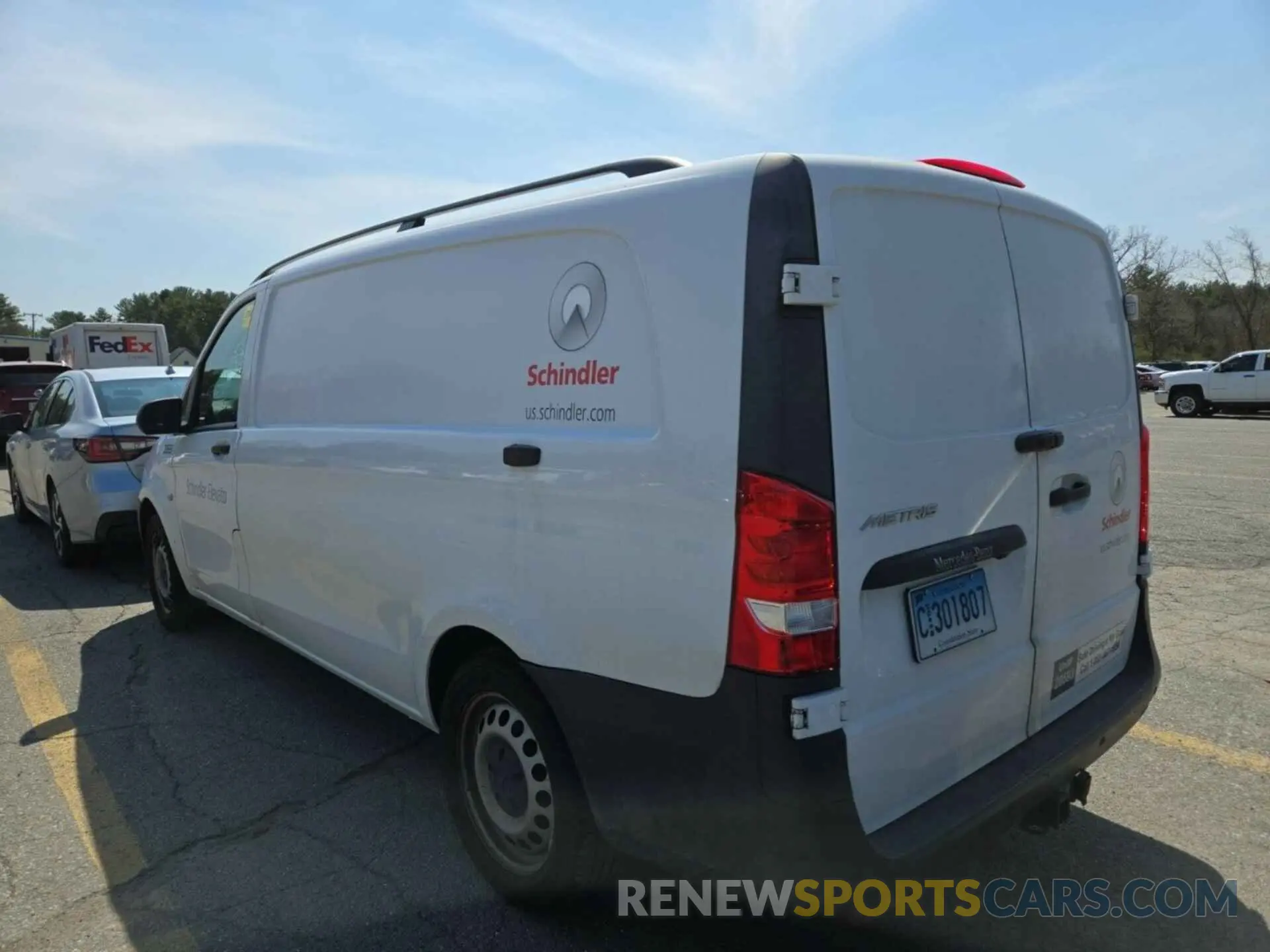 28 Photograph of a damaged car WD3PG3EA1L3645816 MERCEDES-BENZ METRIS 2020