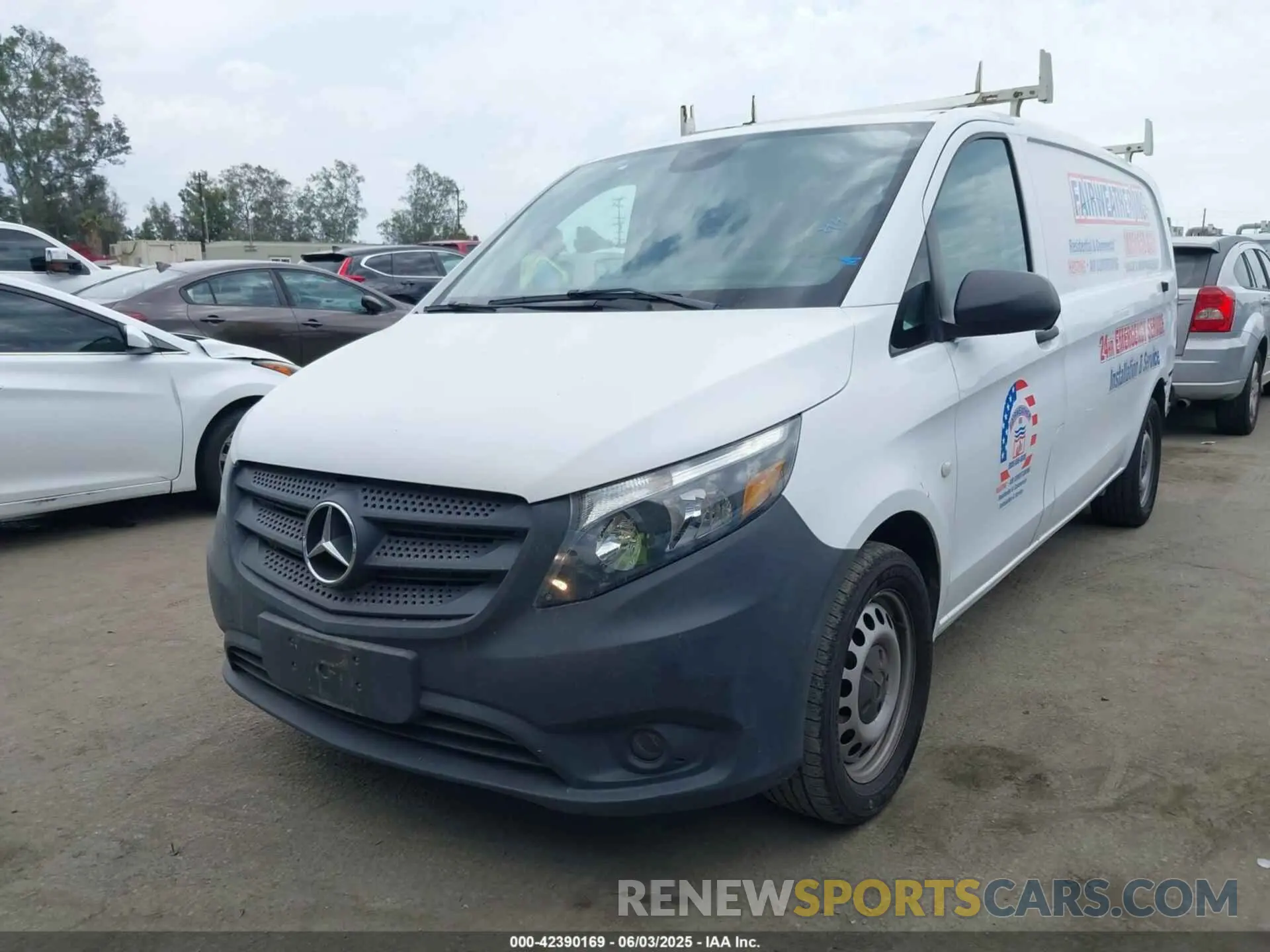 2 Photograph of a damaged car WD3PG3EA6L3645875 MERCEDES-BENZ METRIS 2020