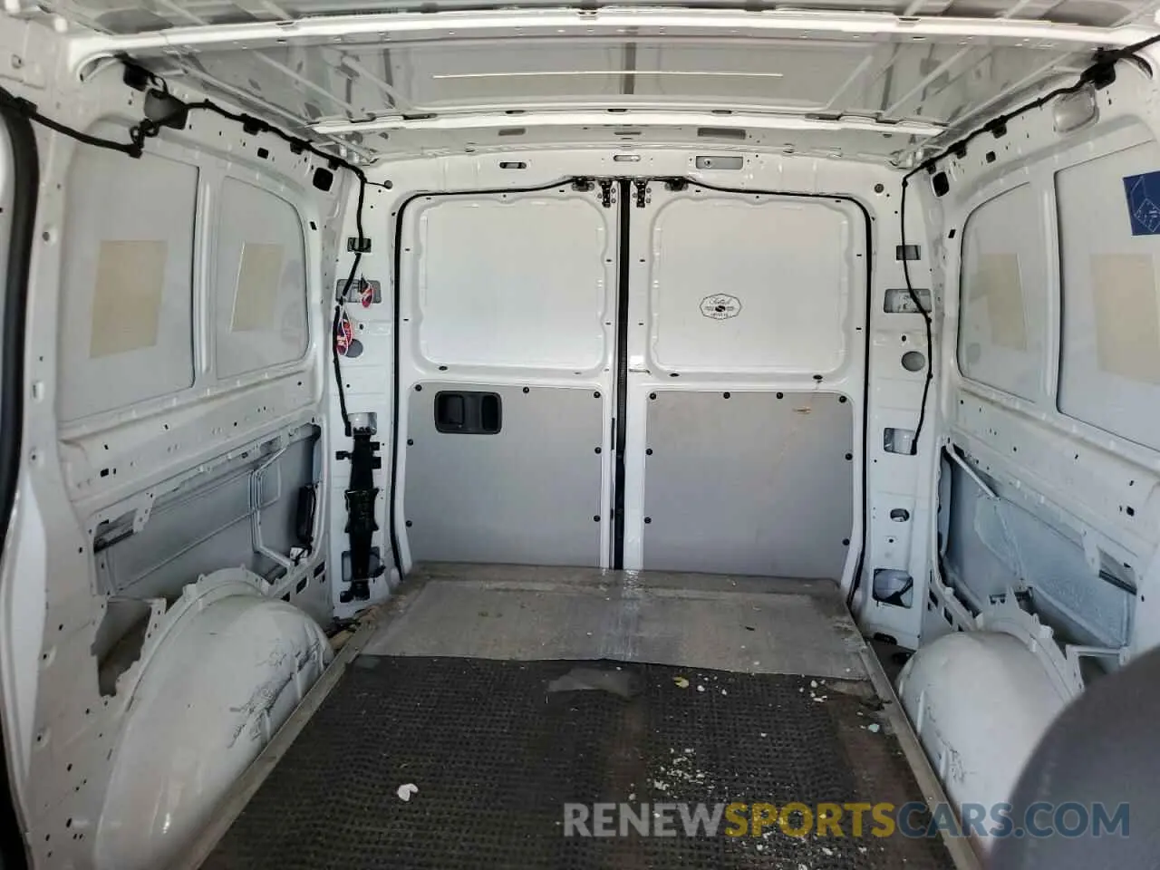 10 Photograph of a damaged car W1YV0BEY3N3968188 MERCEDES-BENZ METRIS 2022