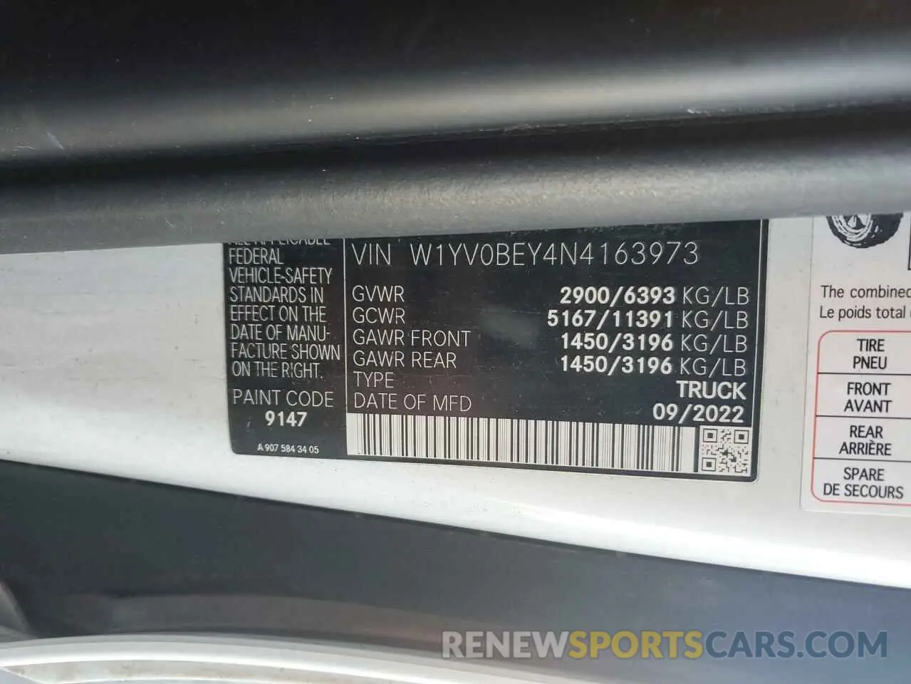 14 Photograph of a damaged car W1YV0BEY4N4163973 MERCEDES-BENZ METRIS 2022