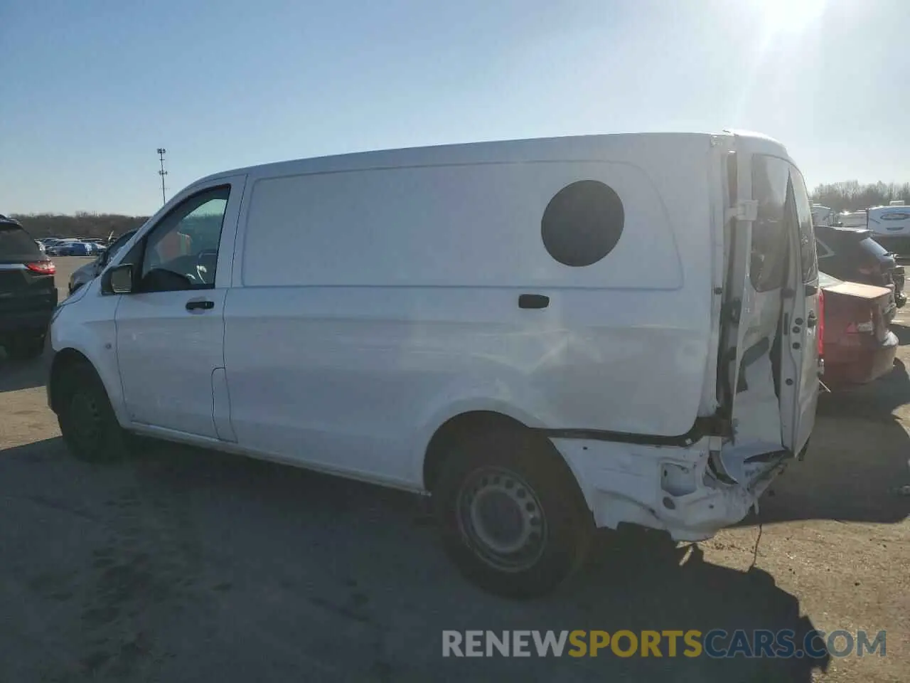 2 Photograph of a damaged car W1YV0BEY4N4163973 MERCEDES-BENZ METRIS 2022