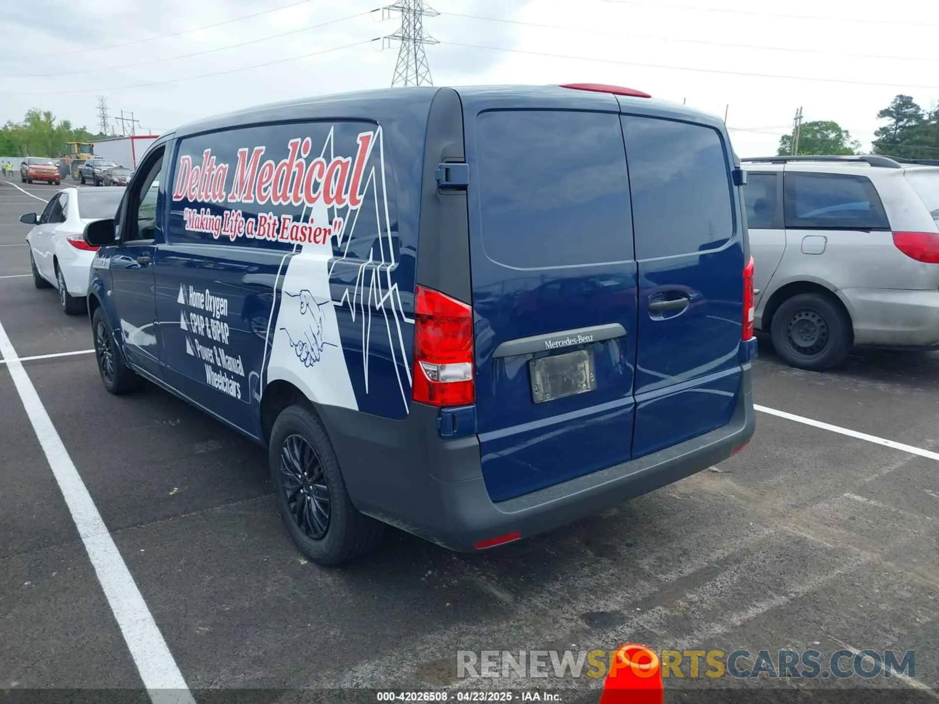 3 Photograph of a damaged car W1YV0BEY7N4132636 MERCEDES-BENZ METRIS 2022