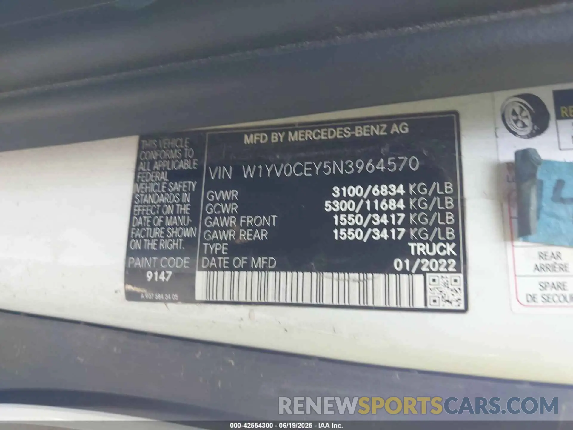 9 Photograph of a damaged car W1YV0CEY5N3964570 MERCEDES-BENZ METRIS 2022