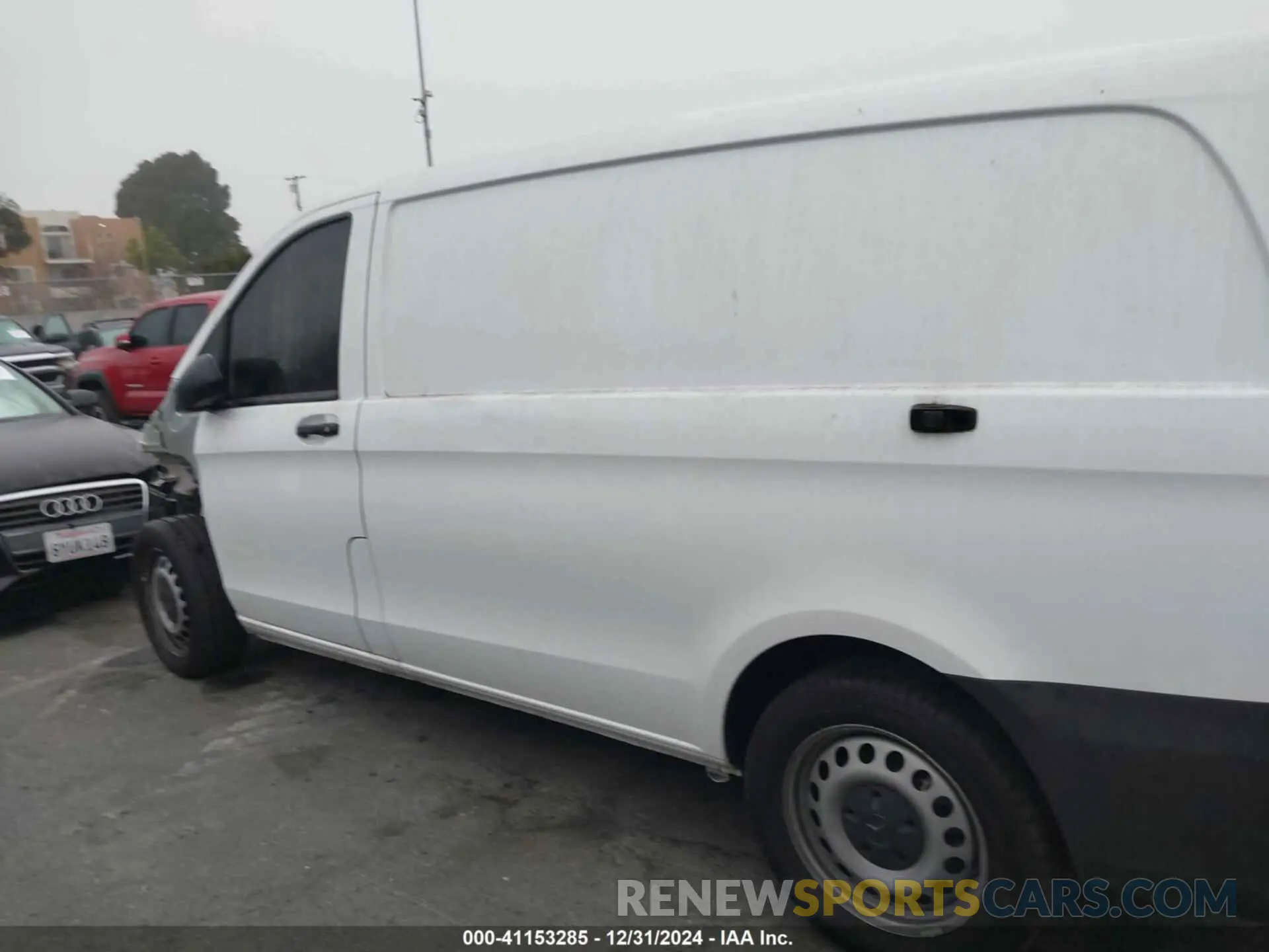 13 Фотография поврежденного автомобиля W1YV0BEY5P4340906 MERCEDES-BENZ METRIS 2023