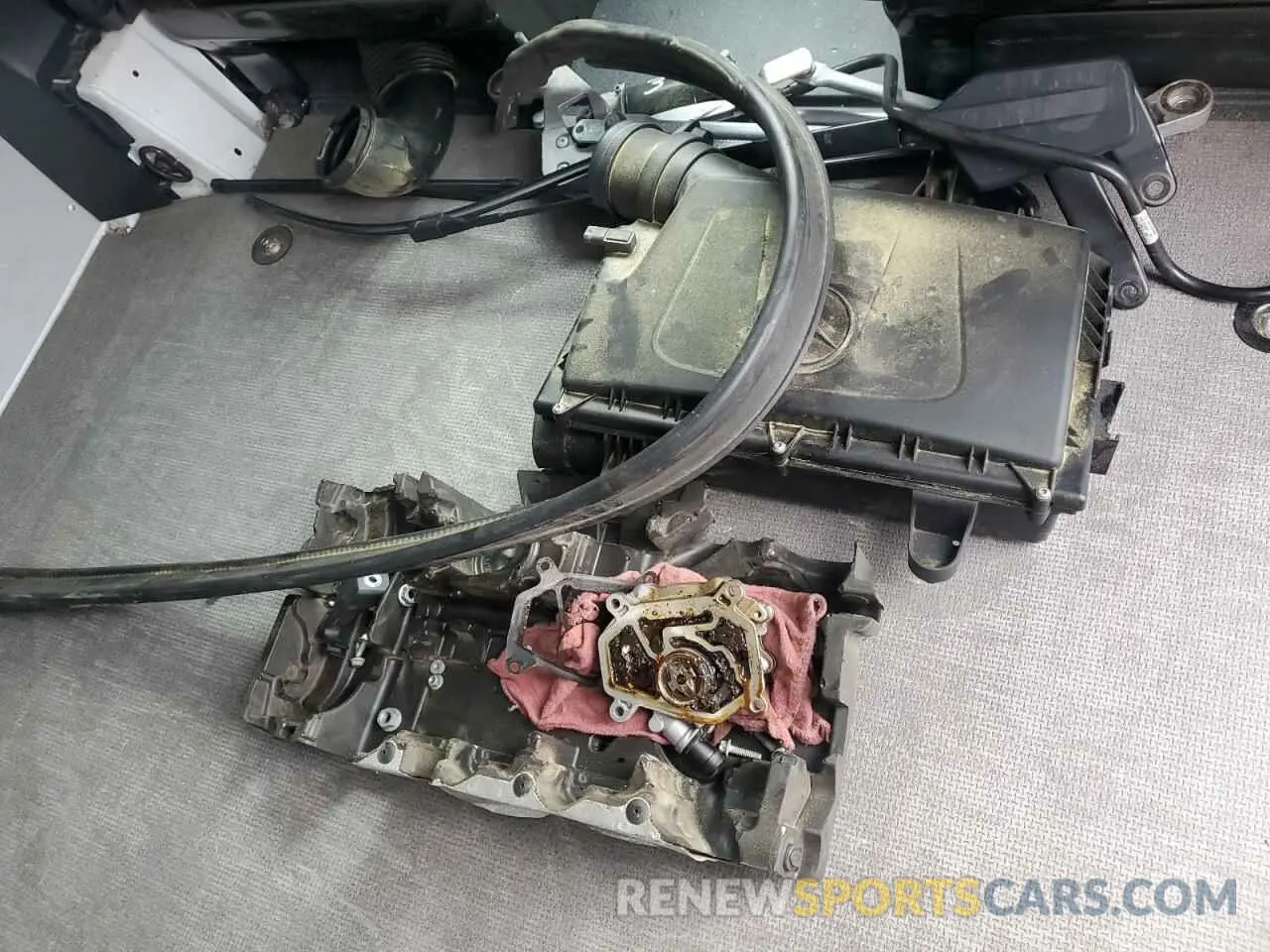 13 Photograph of a damaged car W1YV0CEY0P4239049 MERCEDES-BENZ METRIS 2023