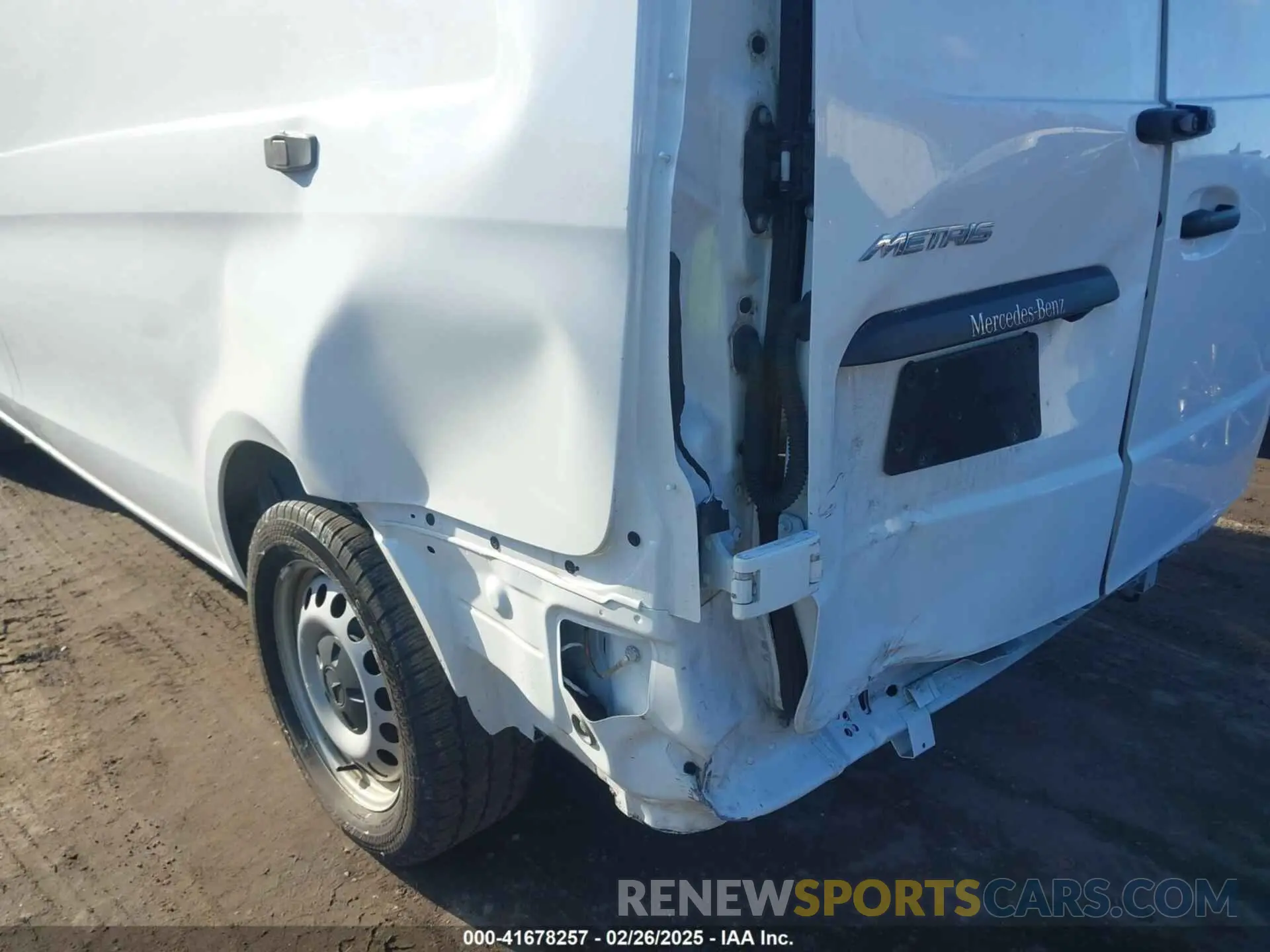 6 Фотография поврежденного автомобиля W1YV0CEY8P4266774 MERCEDES-BENZ METRIS 2023