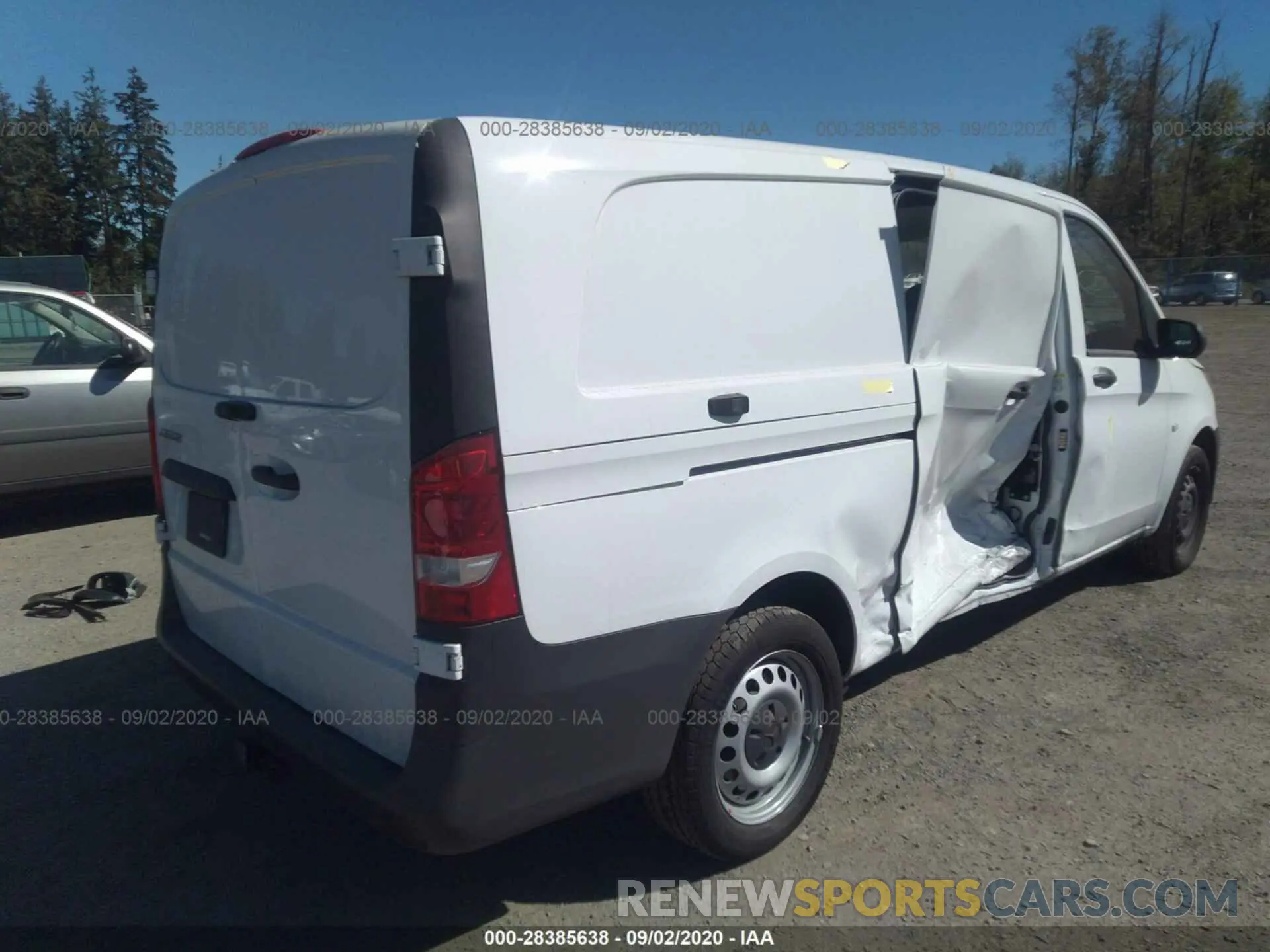 4 Photograph of a damaged car WD3PG3EA9K3607085 MERCEDES-BENZ METRIS CARGO VAN 2019