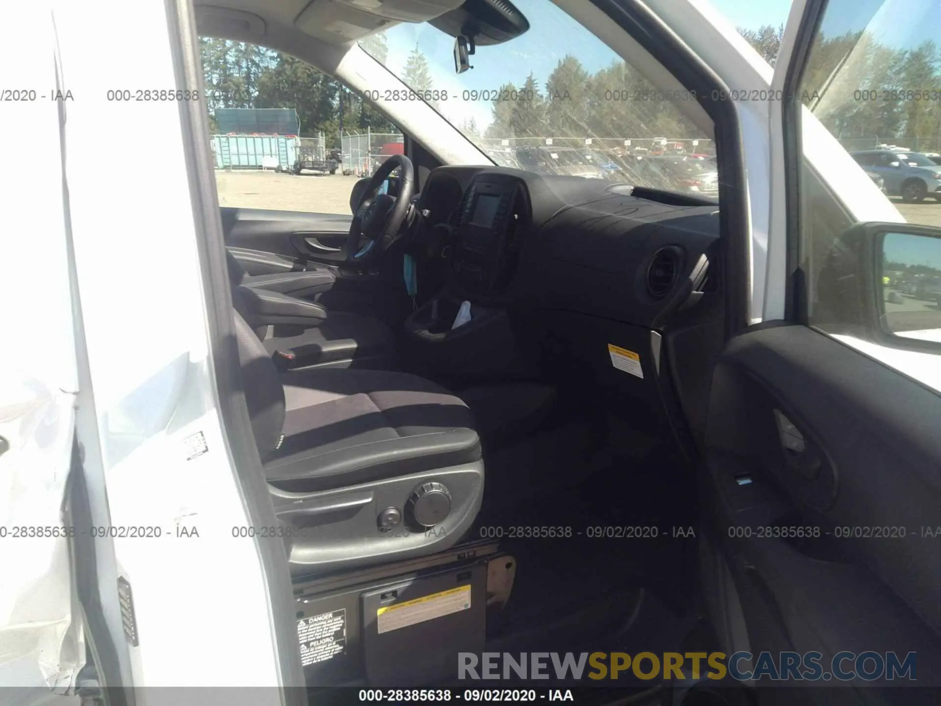 5 Photograph of a damaged car WD3PG3EA9K3607085 MERCEDES-BENZ METRIS CARGO VAN 2019