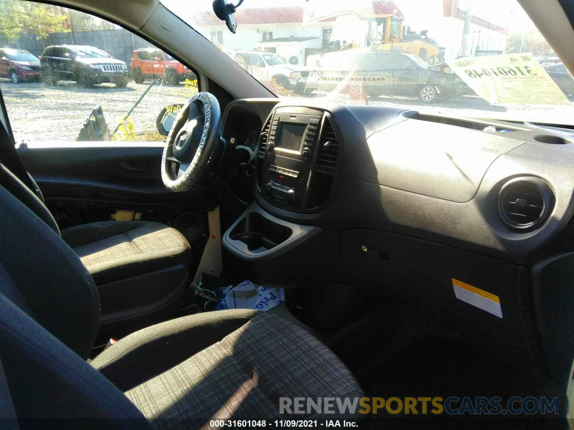 5 Photograph of a damaged car WD3PG3EA5L3643499 MERCEDES-BENZ METRIS CARGO VAN 2020