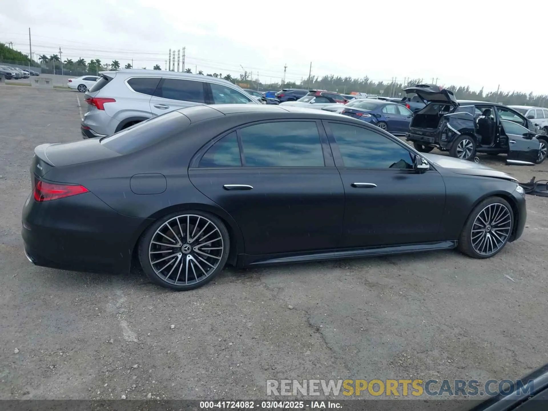 13 Фотография поврежденного автомобиля W1K6G6DB0NA148354 MERCEDES-BENZ S 500 2022