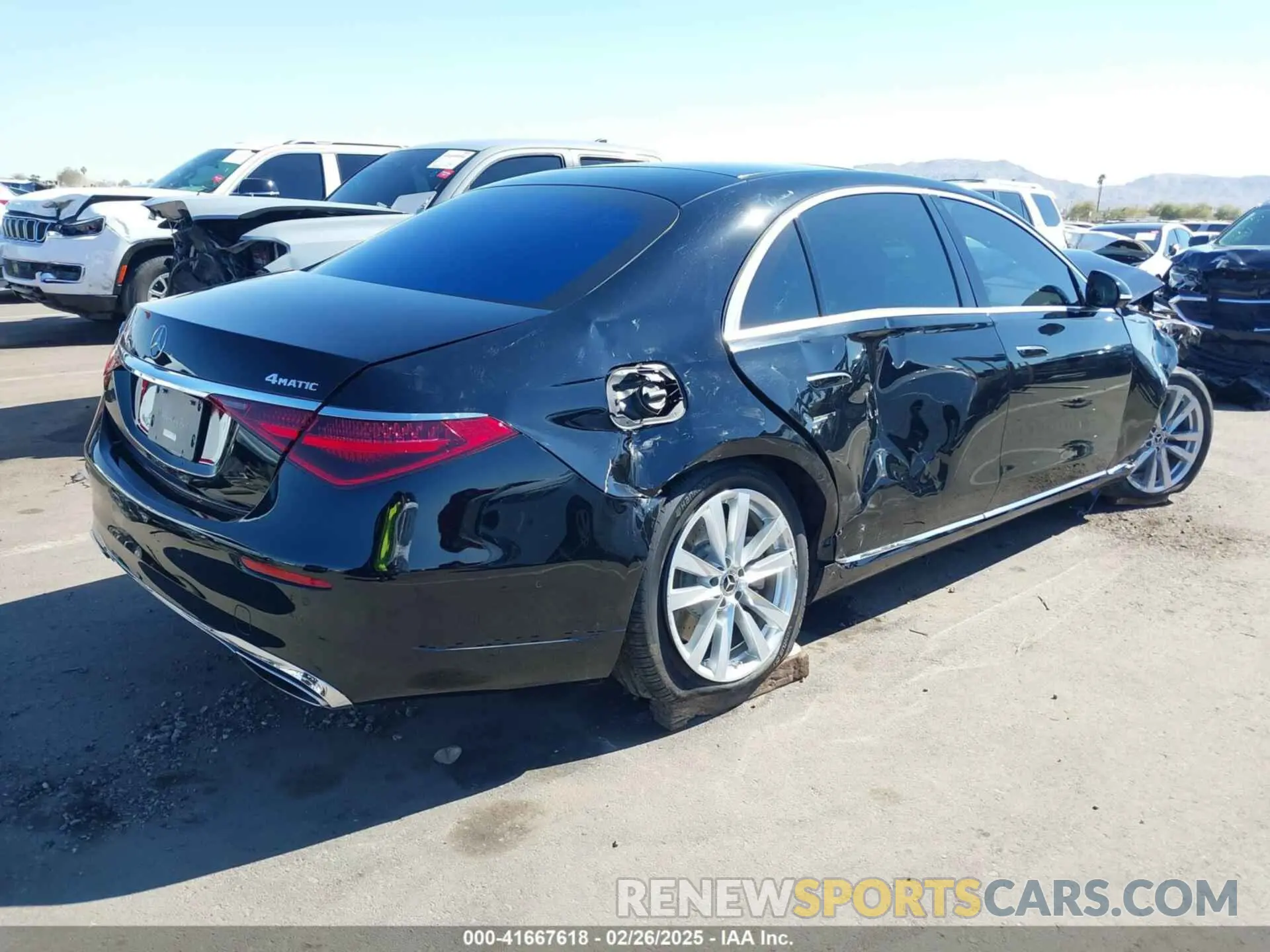 4 Фотография поврежденного автомобиля W1K6G6DB5PA171535 MERCEDES-BENZ S 500 2023