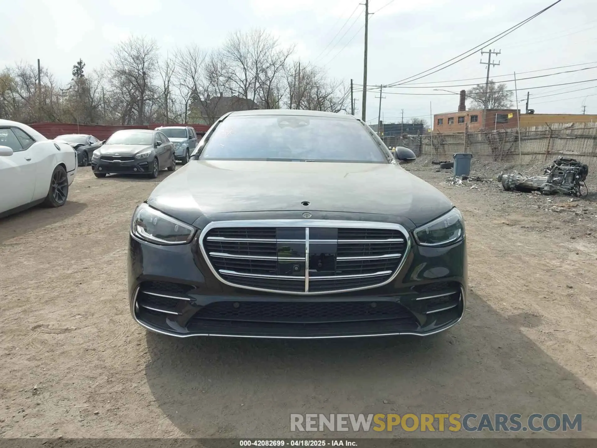 12 Photograph of a damaged car W1K6G6DB5PA172216 MERCEDES-BENZ S 500 2023
