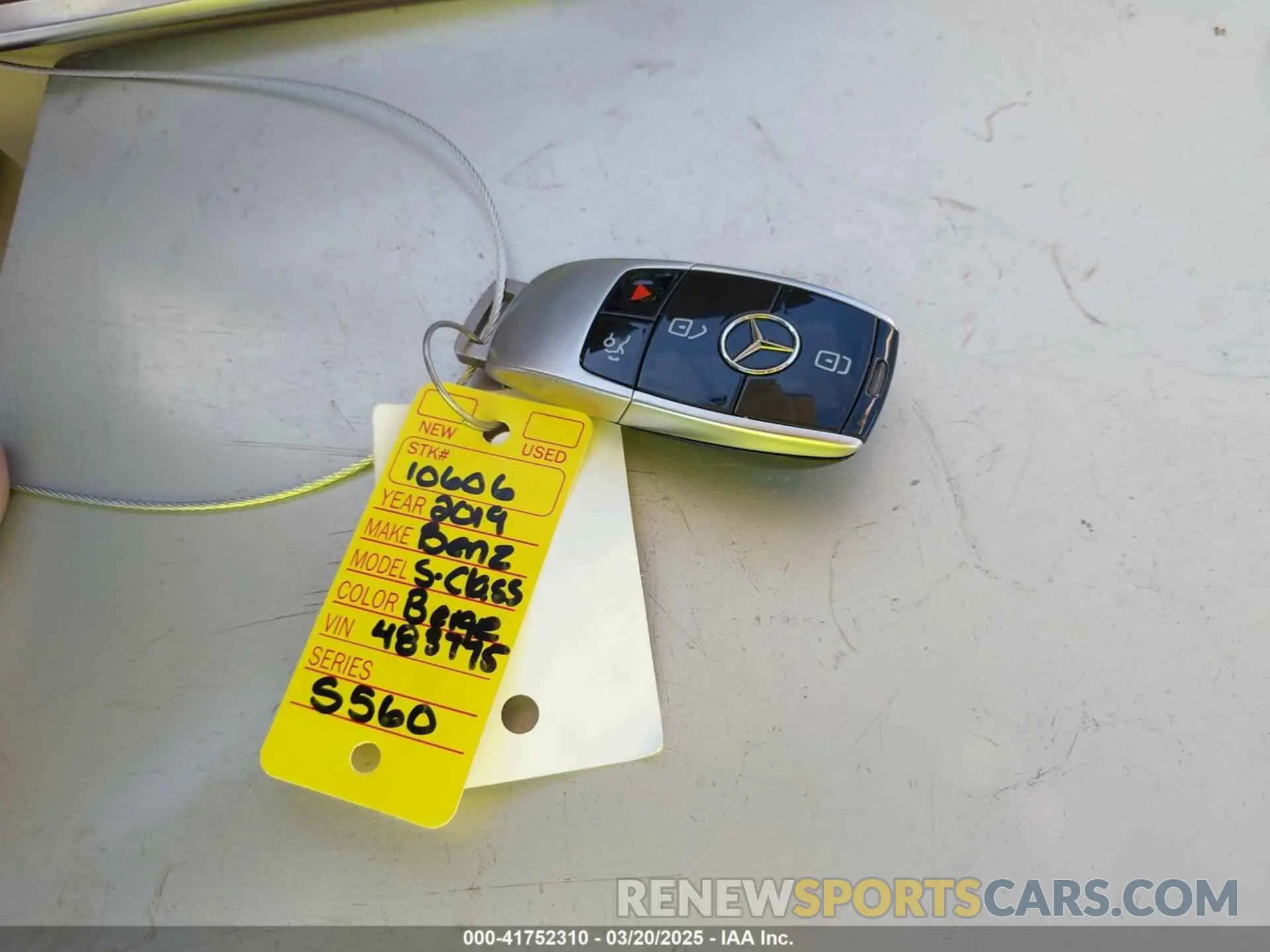 11 Photograph of a damaged car WDDUG8DB2KA483775 MERCEDES-BENZ S 560 2019