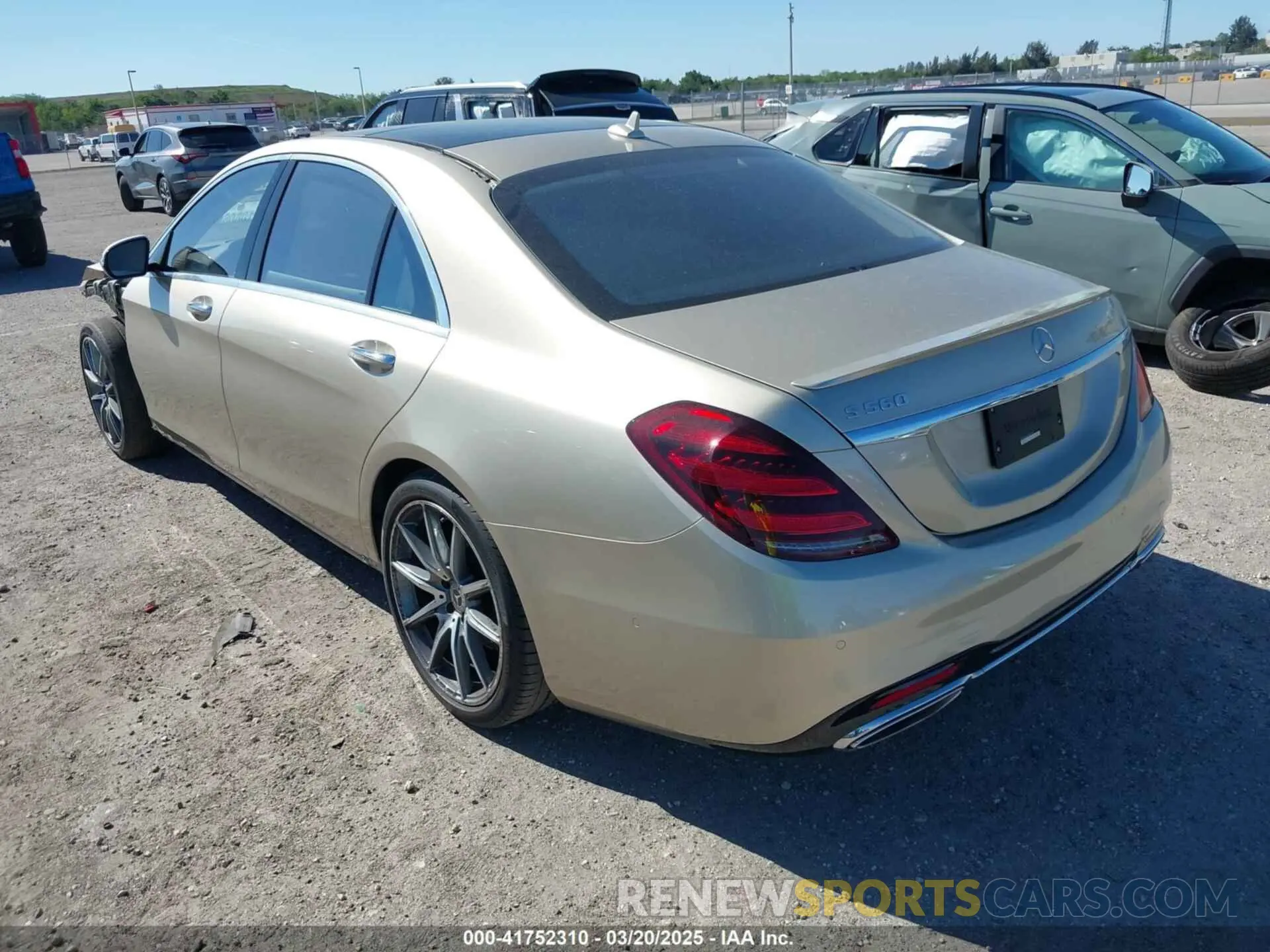 3 Photograph of a damaged car WDDUG8DB2KA483775 MERCEDES-BENZ S 560 2019