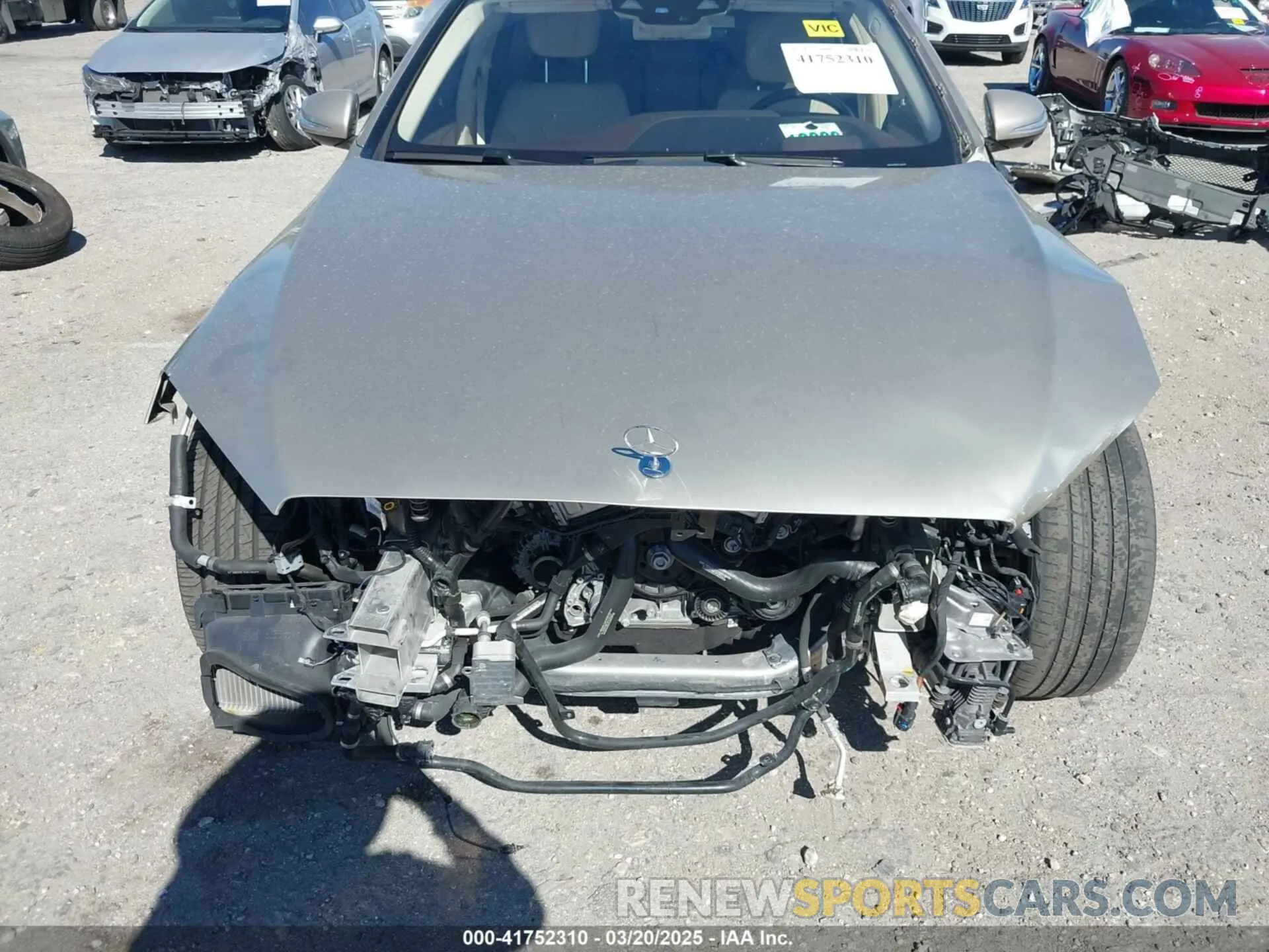 6 Photograph of a damaged car WDDUG8DB2KA483775 MERCEDES-BENZ S 560 2019