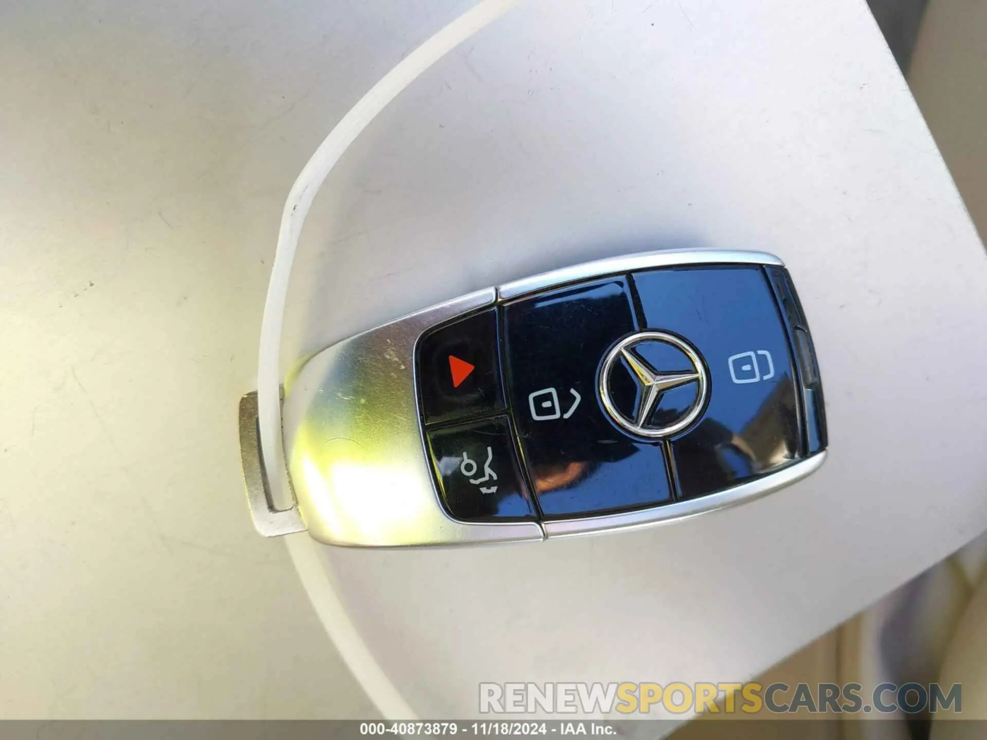 11 Фотография поврежденного автомобиля WDDUG8DB4KA426011 MERCEDES-BENZ S 560 2019