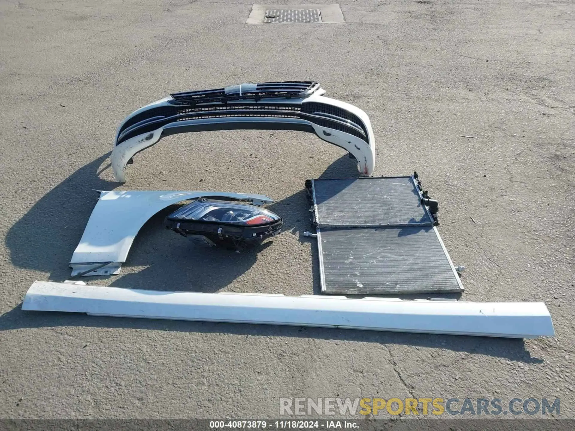 12 Фотография поврежденного автомобиля WDDUG8DB4KA426011 MERCEDES-BENZ S 560 2019