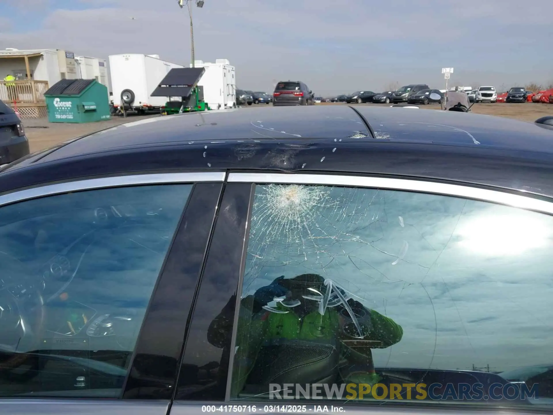 6 Photograph of a damaged car WDDUG8GB1KA430335 MERCEDES-BENZ S 560 2019