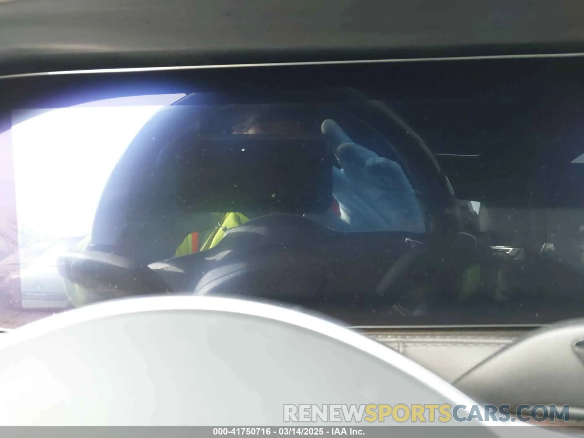 7 Photograph of a damaged car WDDUG8GB1KA430335 MERCEDES-BENZ S 560 2019