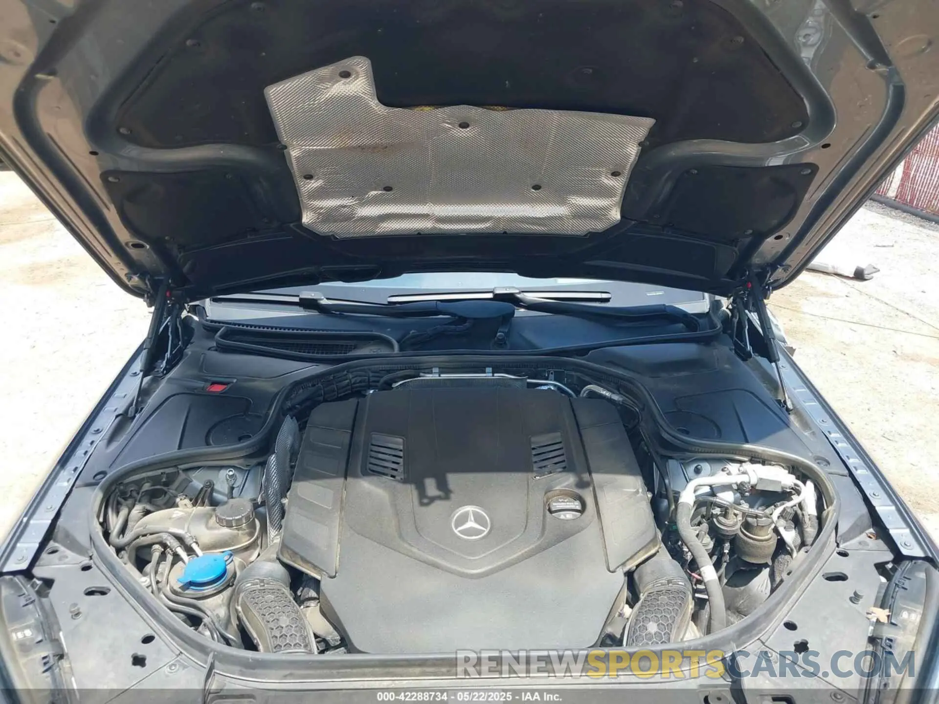 10 Photograph of a damaged car WDDUG8GB8LA502083 MERCEDES-BENZ S 560 2020
