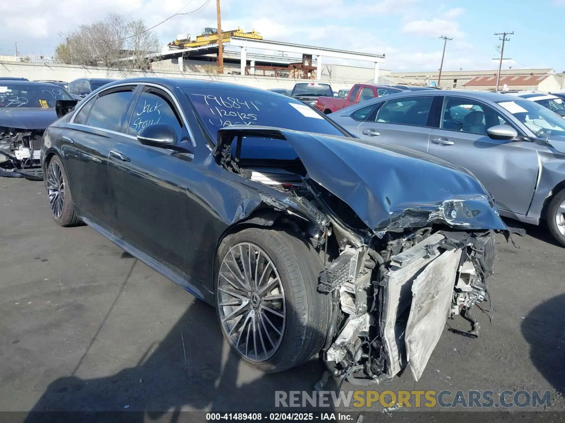 1 Фотография поврежденного автомобиля W1K6G7GB7MA057744 MERCEDES-BENZ S 580 2021