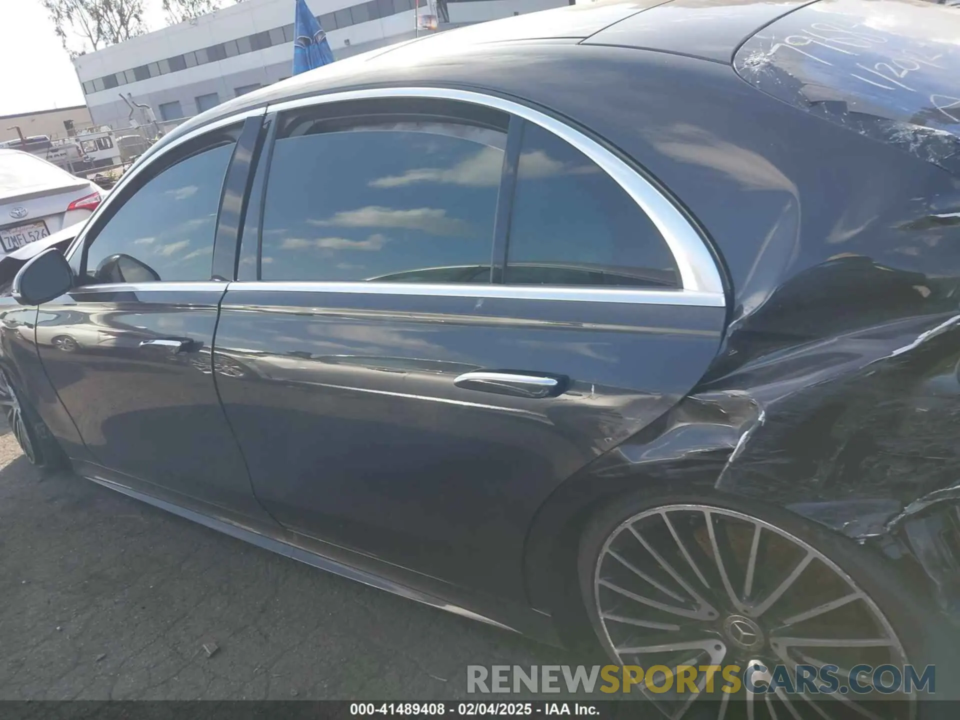 14 Фотография поврежденного автомобиля W1K6G7GB7MA057744 MERCEDES-BENZ S 580 2021