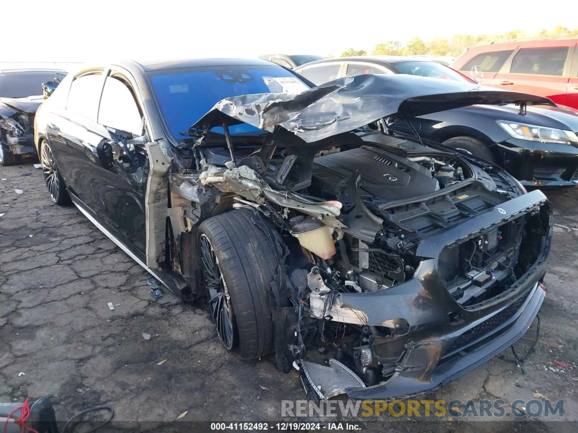 6 Photograph of a damaged car W1K6G7GB0NA096550 MERCEDES-BENZ S 580 2022