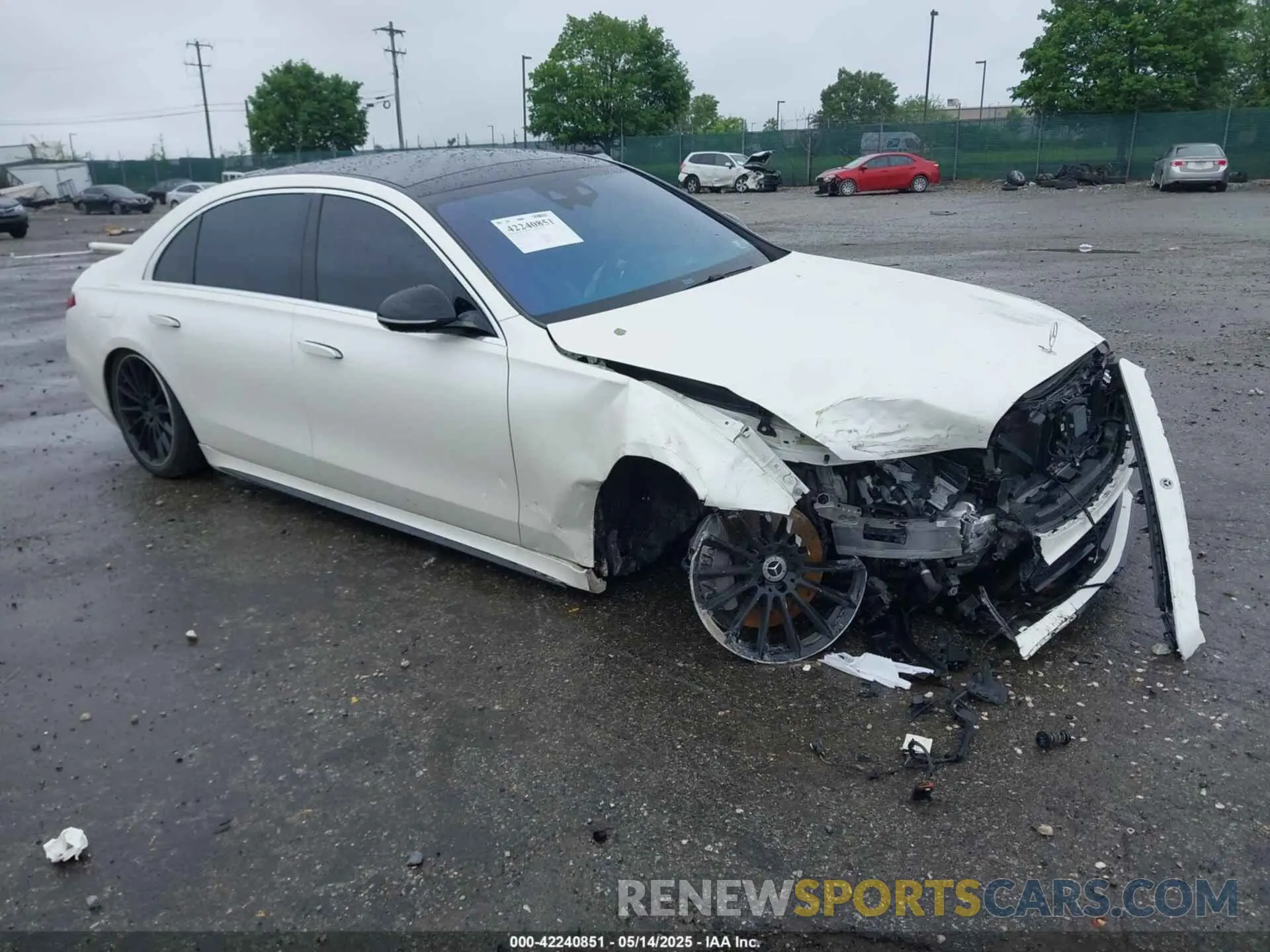 1 Photograph of a damaged car W1K6G7GB0NA143124 MERCEDES-BENZ S 580 2022