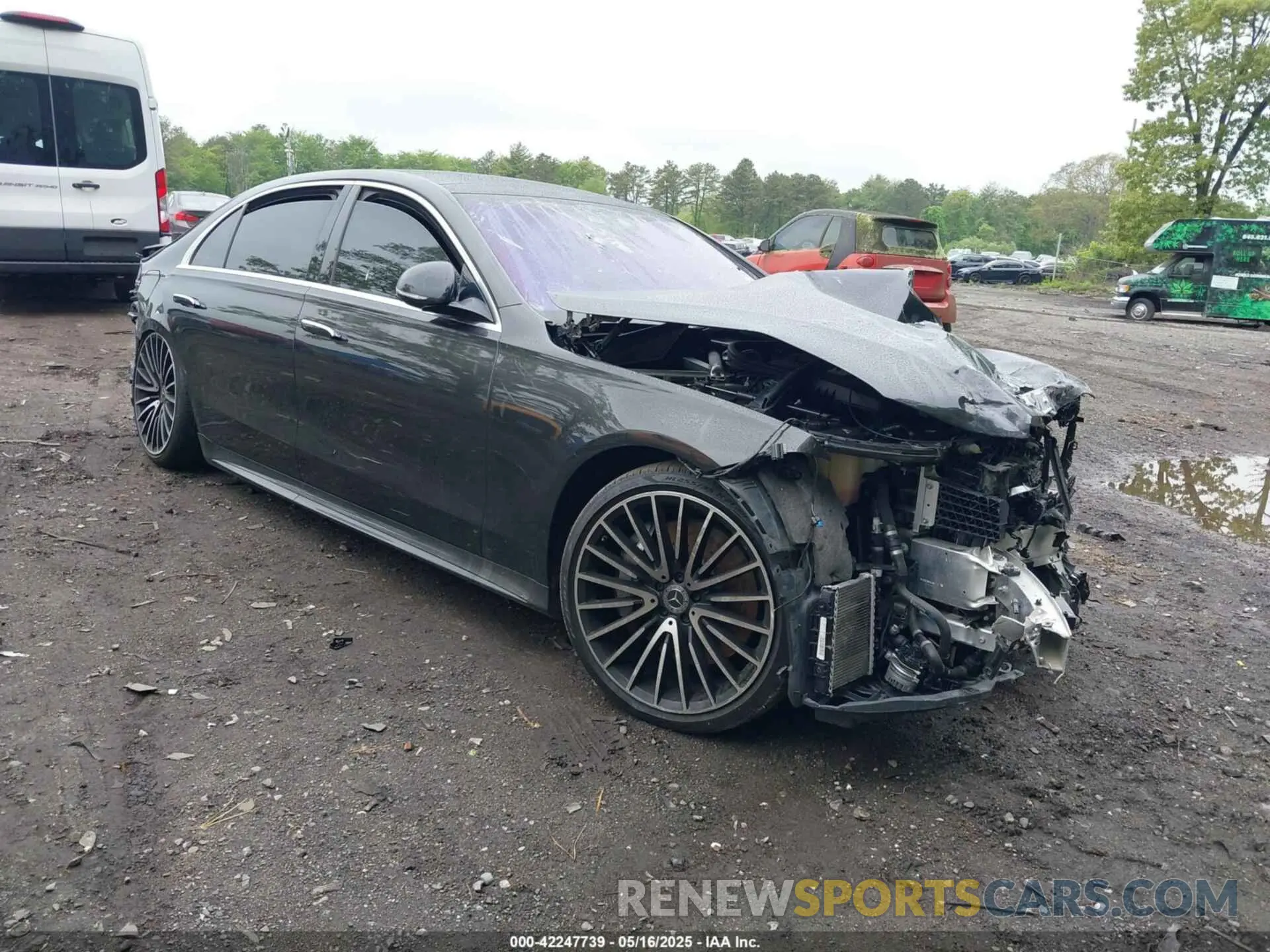 1 Photograph of a damaged car W1K6G7GB3NA065888 MERCEDES-BENZ S 580 2022