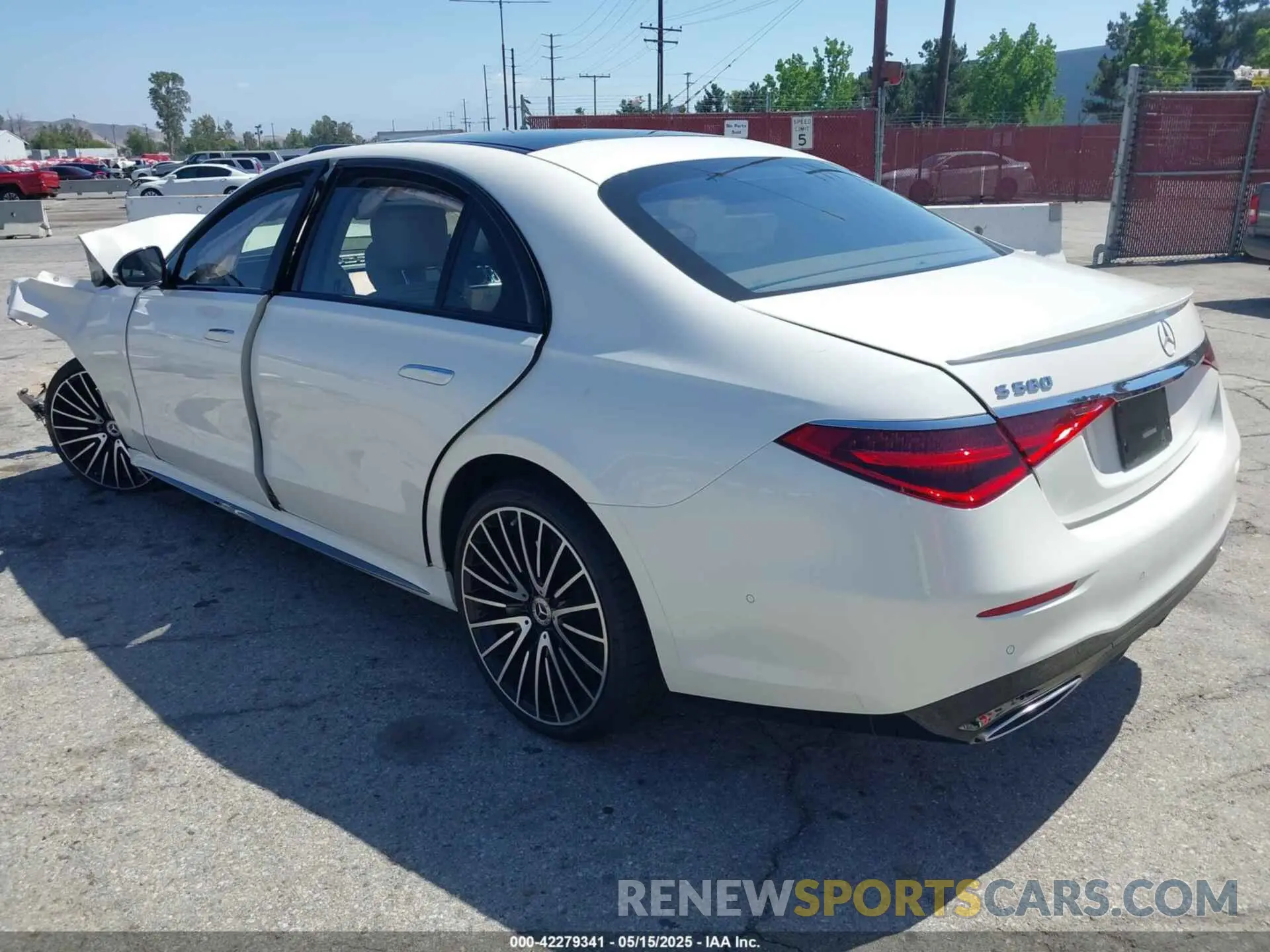3 Фотография поврежденного автомобиля W1K6G7GB6PA235373 MERCEDES-BENZ S 580 2023