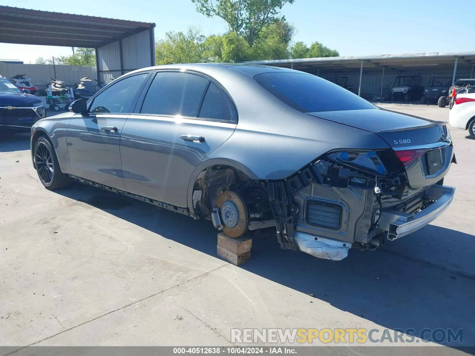 3 Photograph of a damaged car W1K6G7GB9PA197802 MERCEDES-BENZ S 580 2023