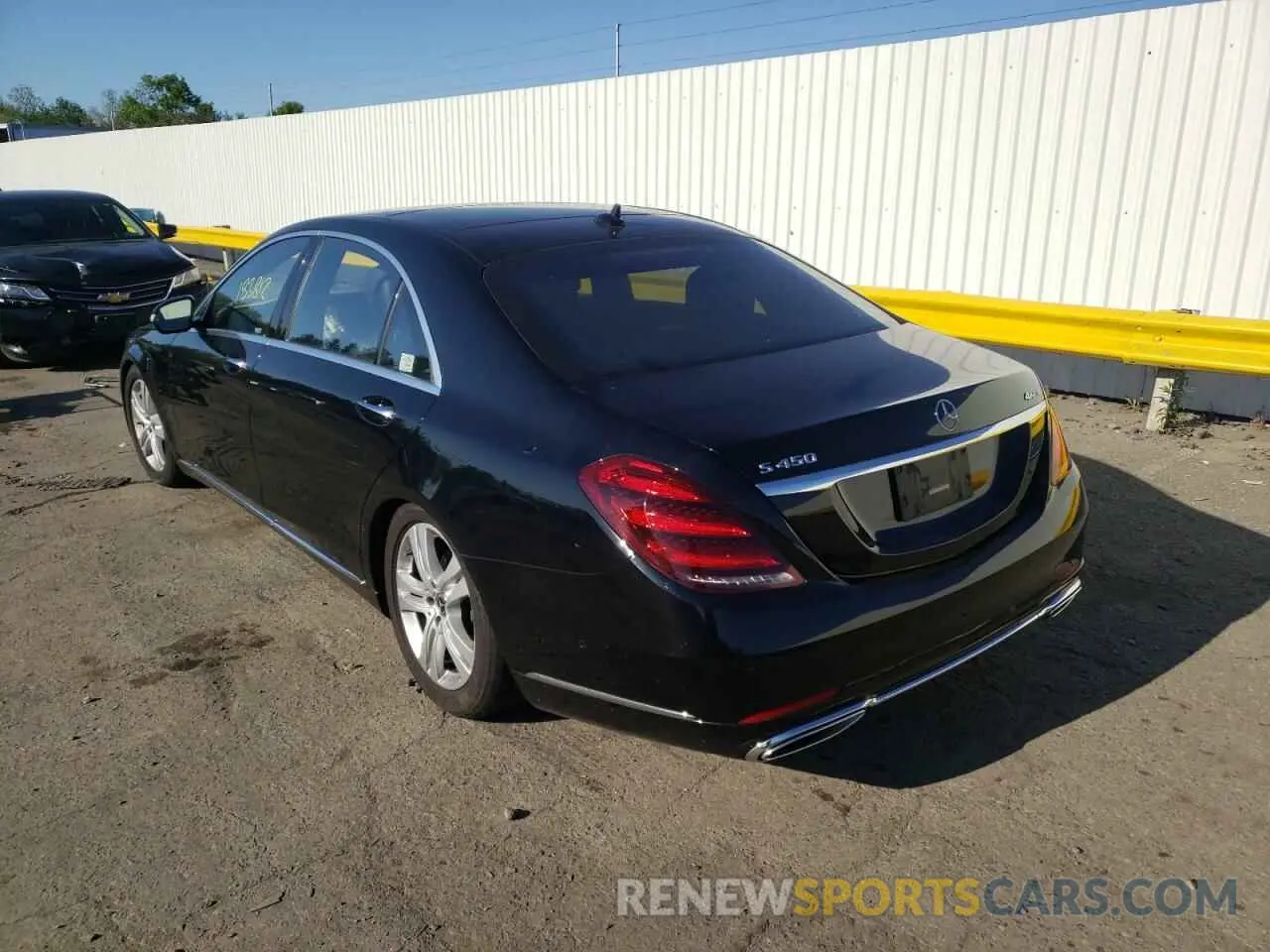 3 Фотография поврежденного автомобиля WDDUG6EB6KA440463 MERCEDES-BENZ S CLASS 2019