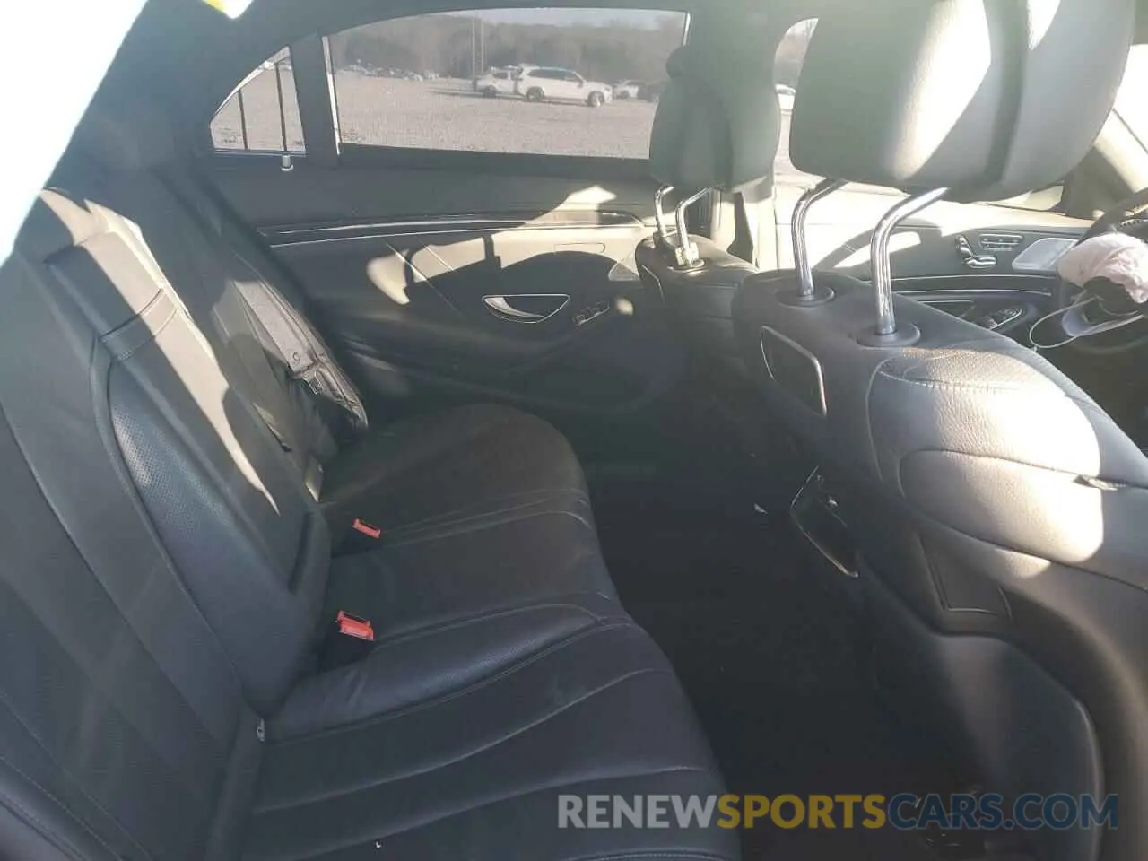 10 Photograph of a damaged car WDDUG6GBXKA441323 MERCEDES-BENZ S-CLASS 2019
