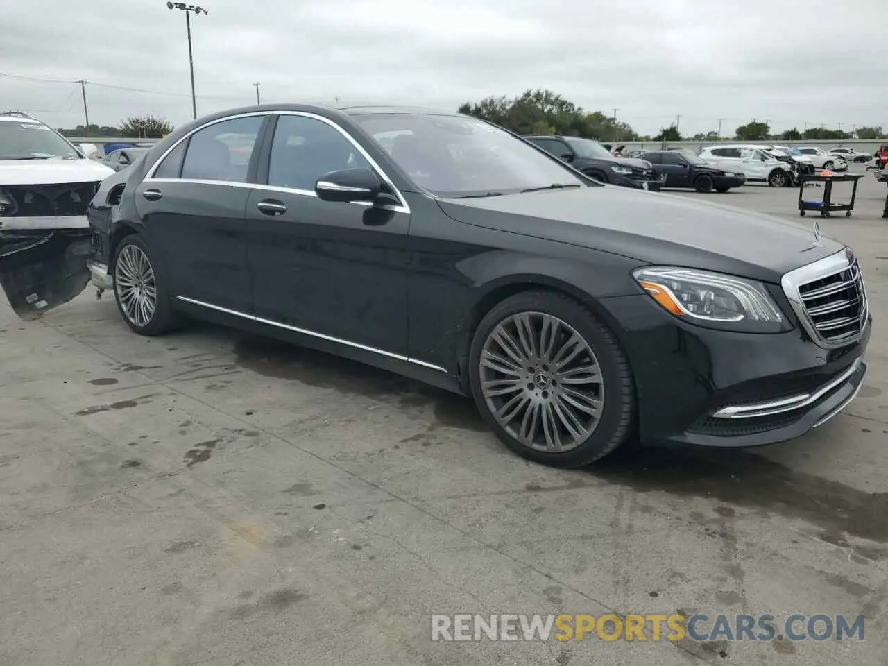 4 Photograph of a damaged car WDDUG8DB5KA468283 MERCEDES-BENZ S-CLASS 2019