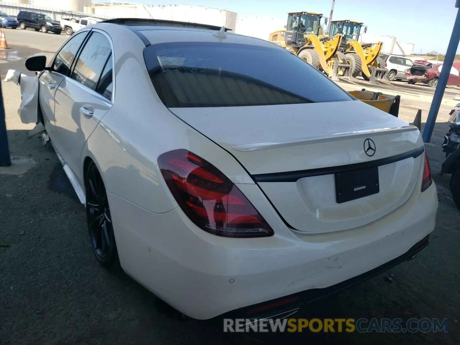 3 Photograph of a damaged car WDDUG8DB6KA427662 MERCEDES-BENZ S CLASS 2019