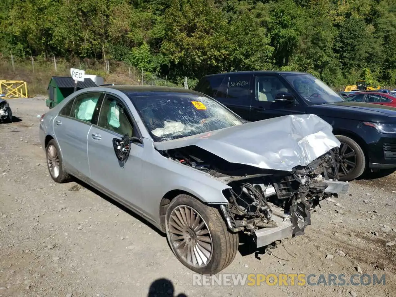 1 Photograph of a damaged car W1KUG8GB2LA569343 MERCEDES-BENZ S-CLASS 2020