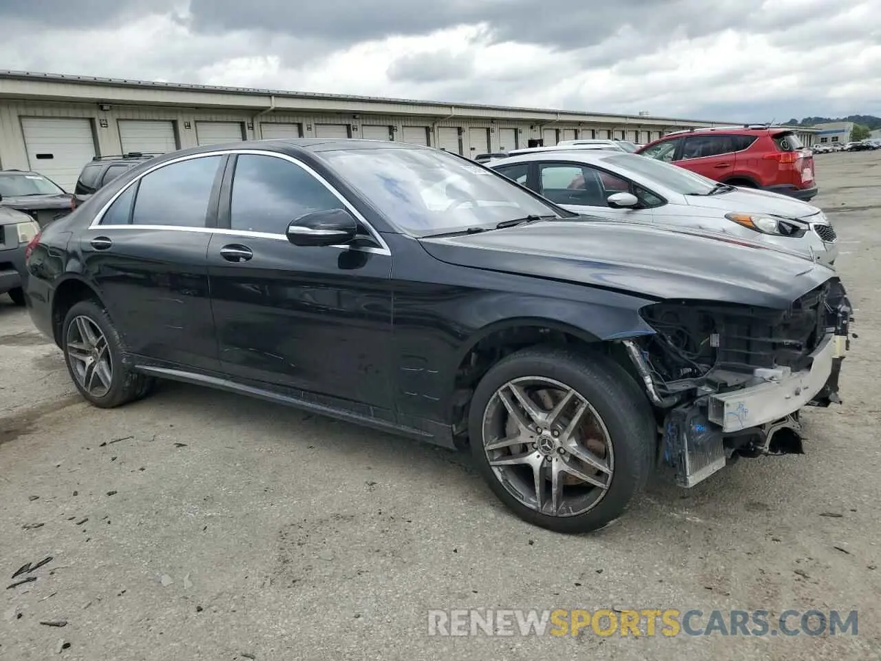 4 Фотография поврежденного автомобиля W1KUG8GB4LA551622 MERCEDES-BENZ S-CLASS 2020