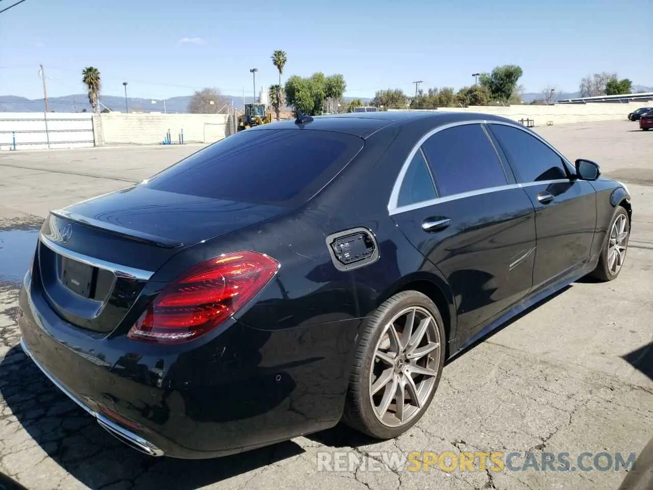 3 Photograph of a damaged car WDDUG6GB0LA509582 MERCEDES-BENZ S-CLASS 2020