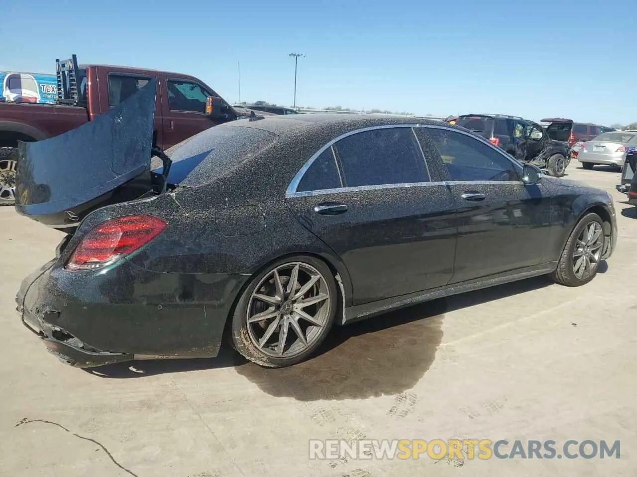 3 Photograph of a damaged car WDDUG8DB7LA523768 MERCEDES-BENZ S-CLASS 2020