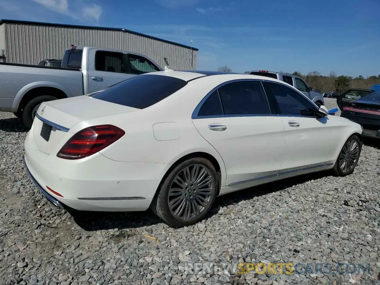3 Photograph of a damaged car WDDUG8DB8LA512195 MERCEDES-BENZ S-CLASS 2020