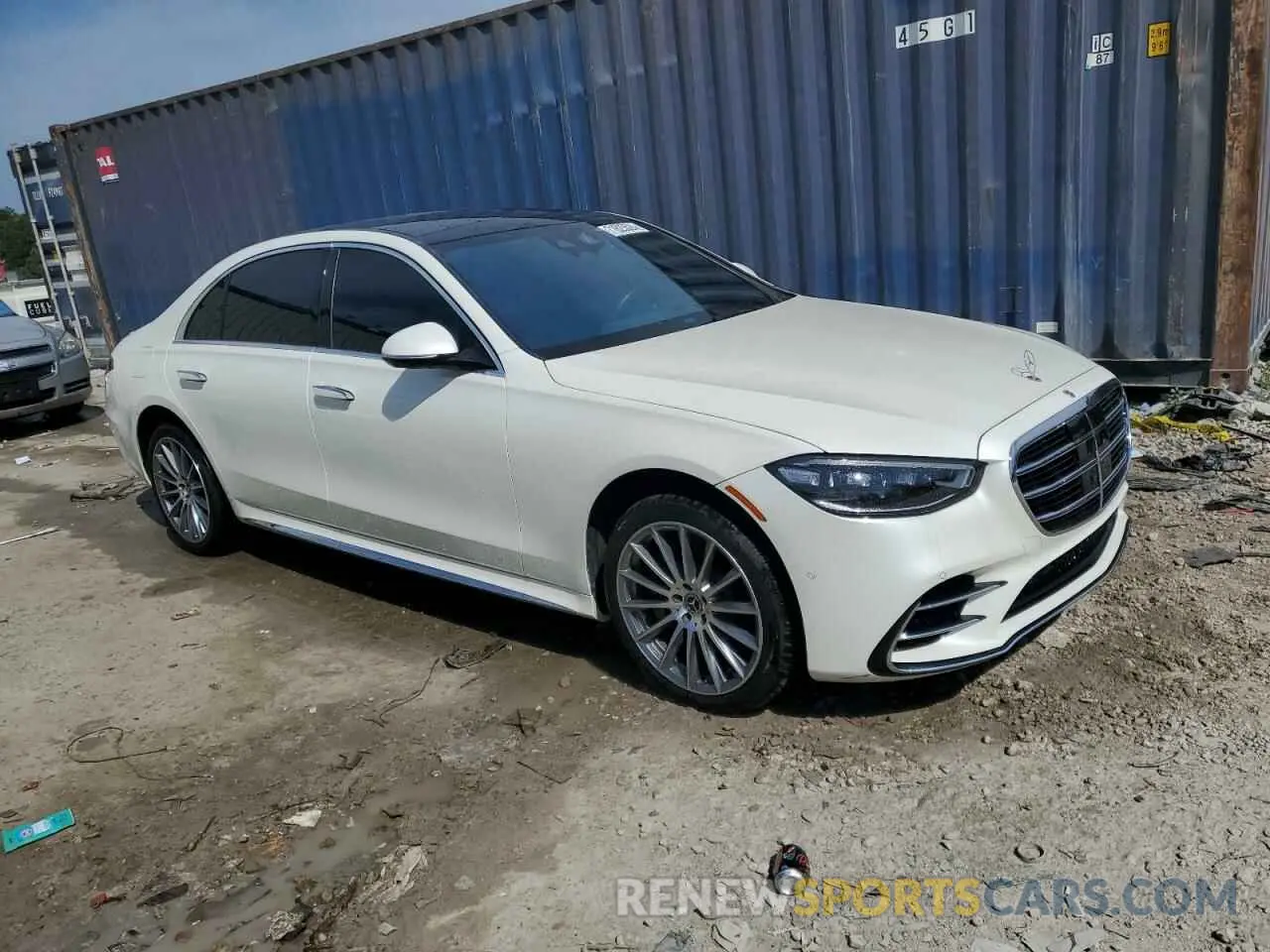4 Photograph of a damaged car W1K6G6DB0NA163436 MERCEDES-BENZ S-CLASS 2022