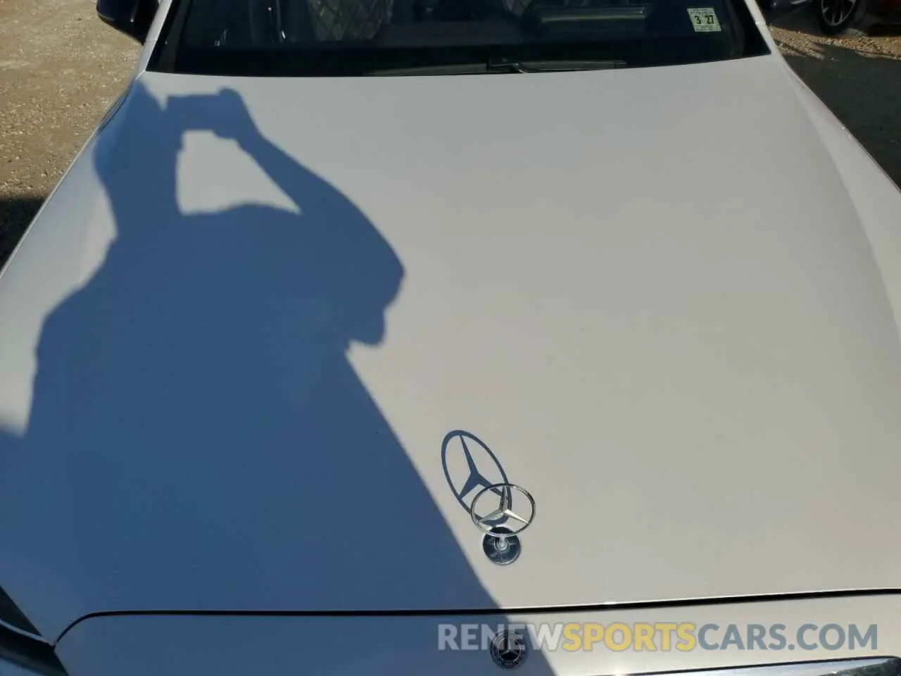 11 Photograph of a damaged car W1K6G6DB3NA069728 MERCEDES-BENZ S-CLASS 2022