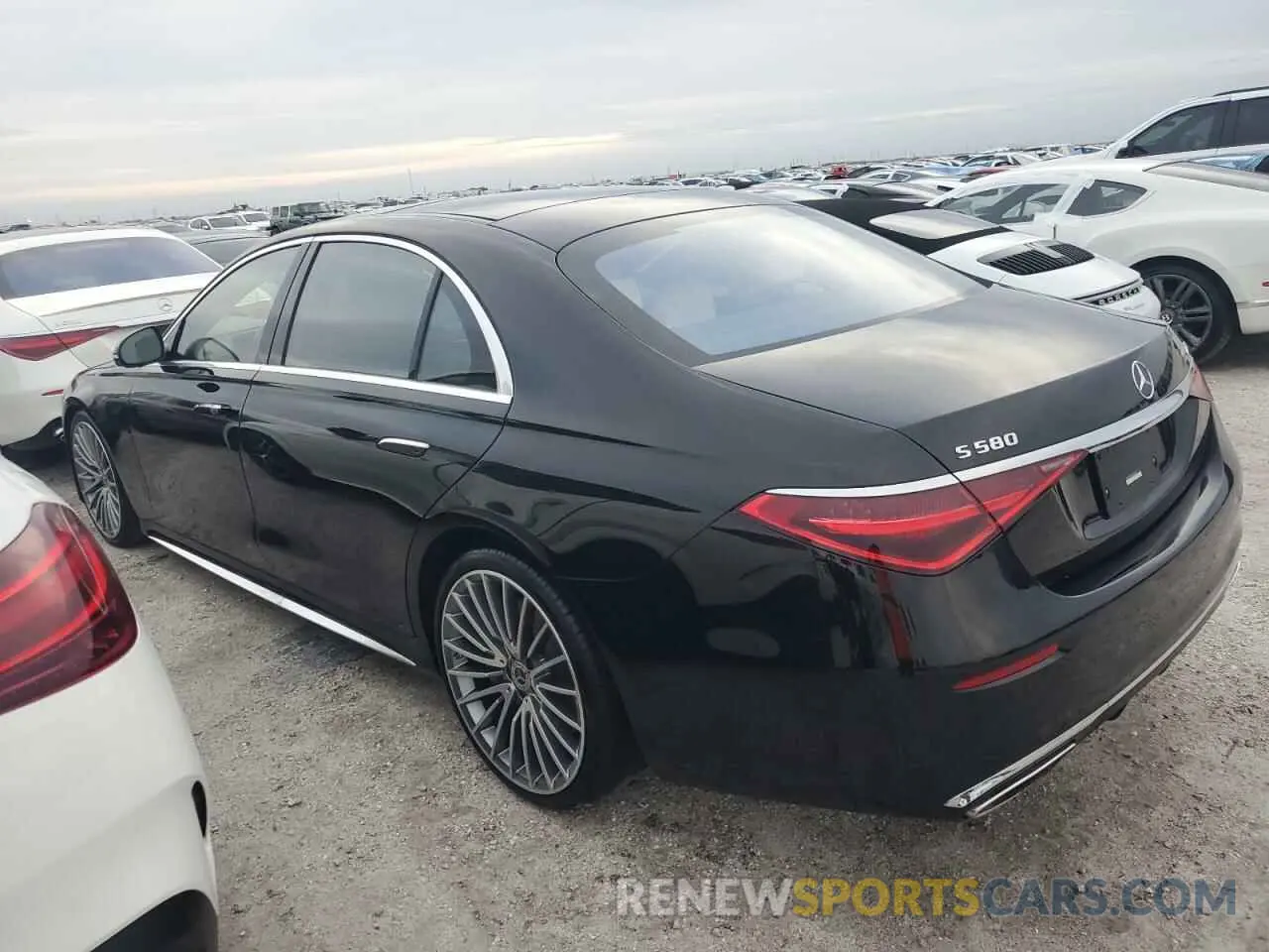 2 Фотография поврежденного автомобиля W1K6G7GB1NA157470 MERCEDES-BENZ S-CLASS 2022