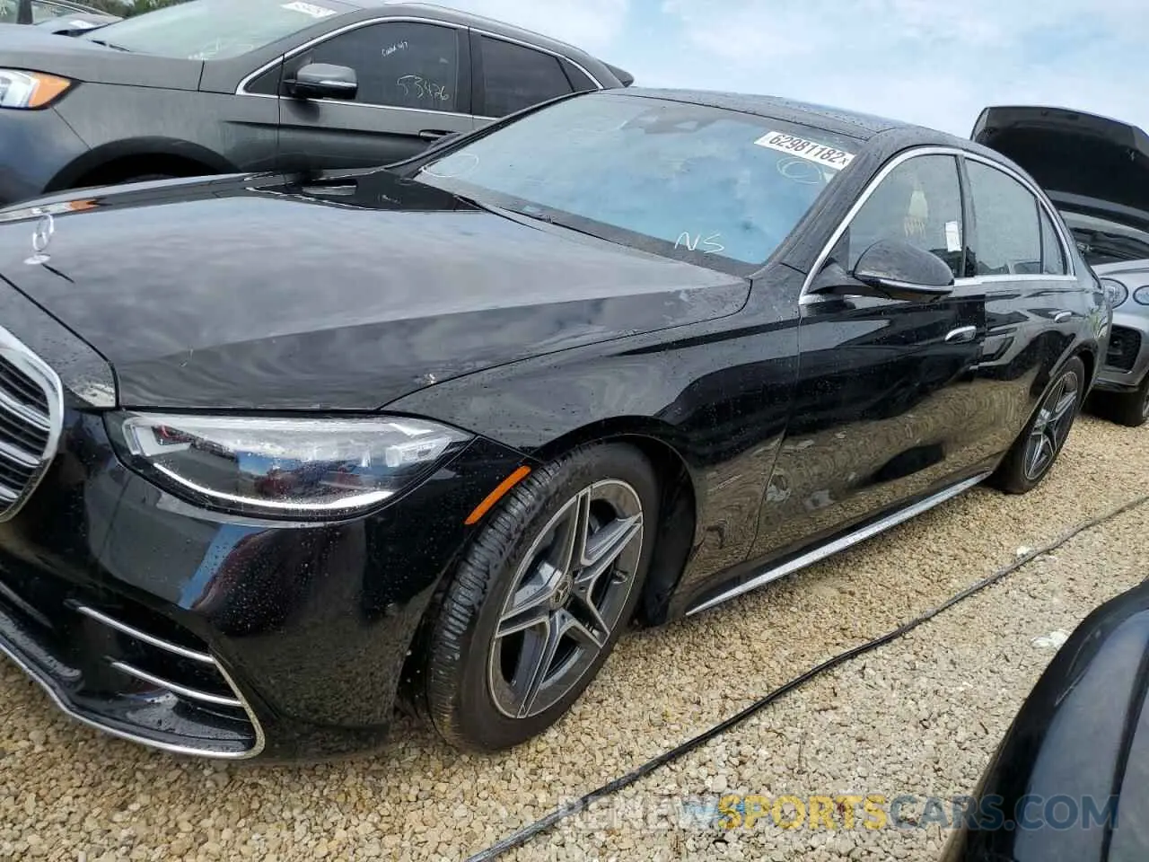 2 Photograph of a damaged car W1K6G7GB2NA158062 MERCEDES-BENZ S-CLASS 2022