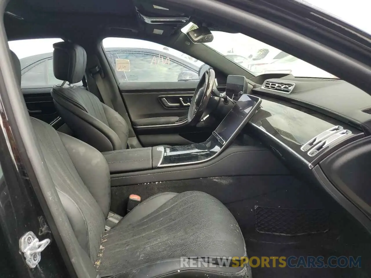 5 Photograph of a damaged car W1K6G7GB2NA158062 MERCEDES-BENZ S-CLASS 2022