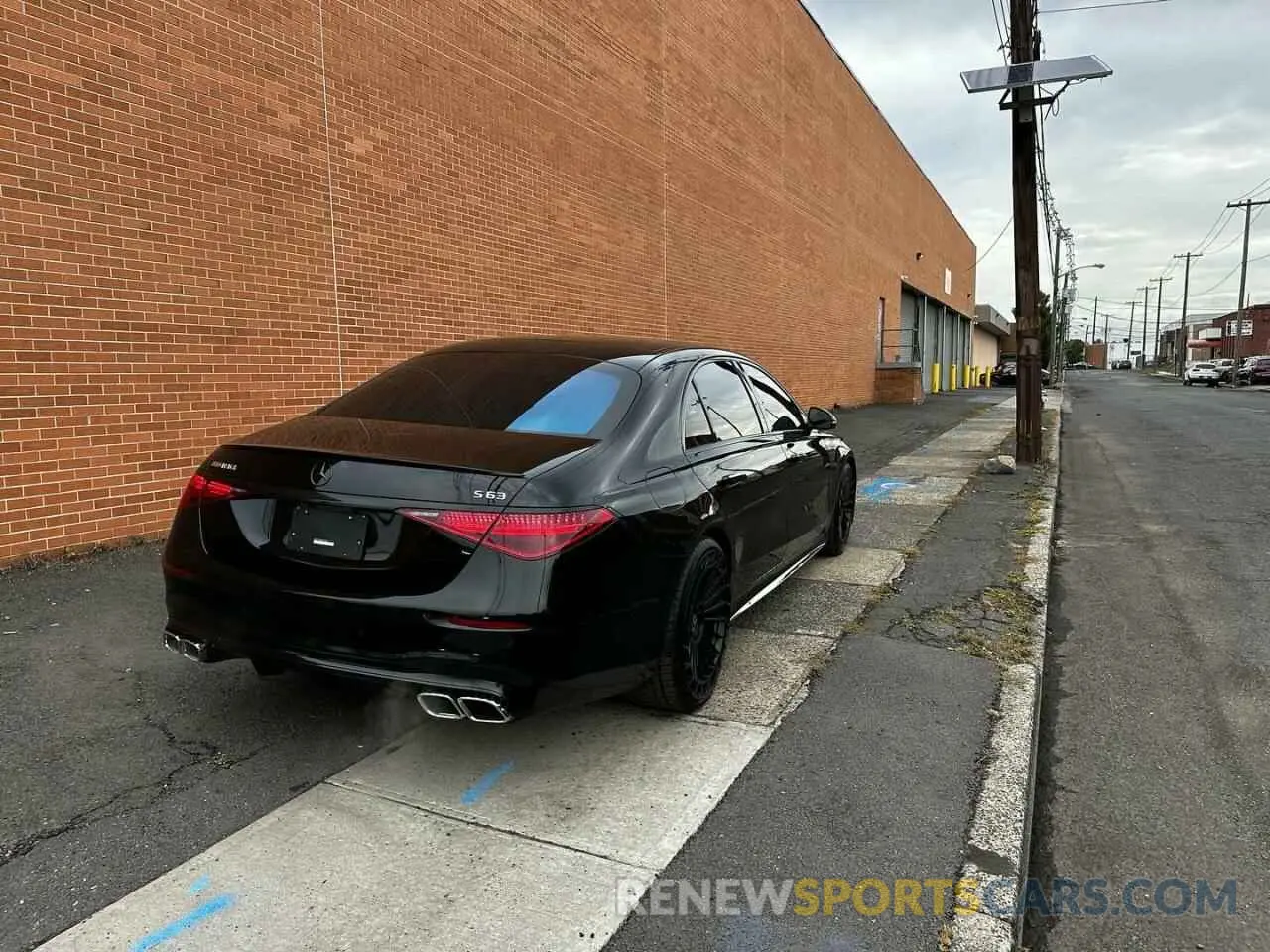 4 Фотография поврежденного автомобиля W1K6G7GB4NA157687 MERCEDES-BENZ S-CLASS 2022